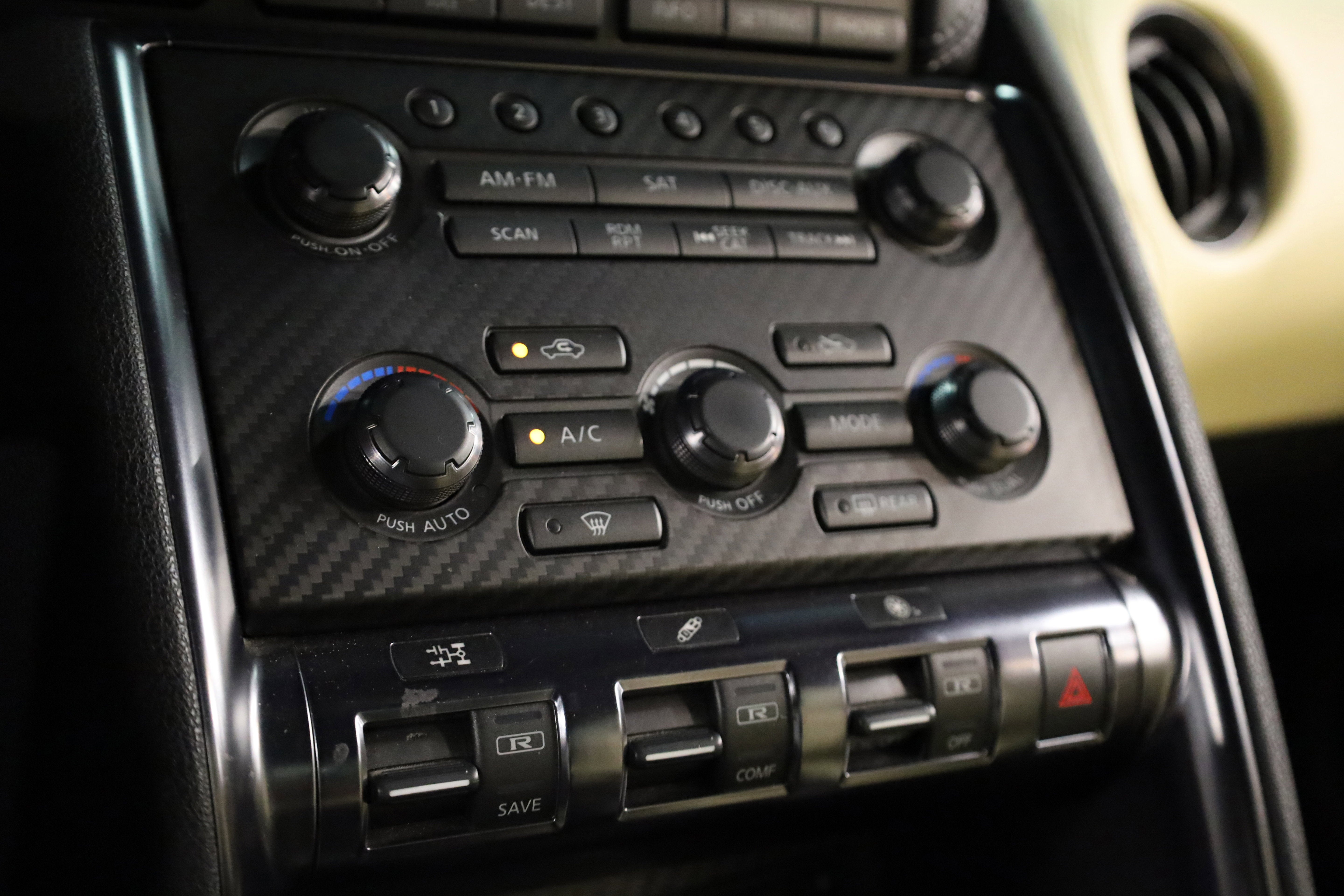 2015 Nissan GT-R Premium