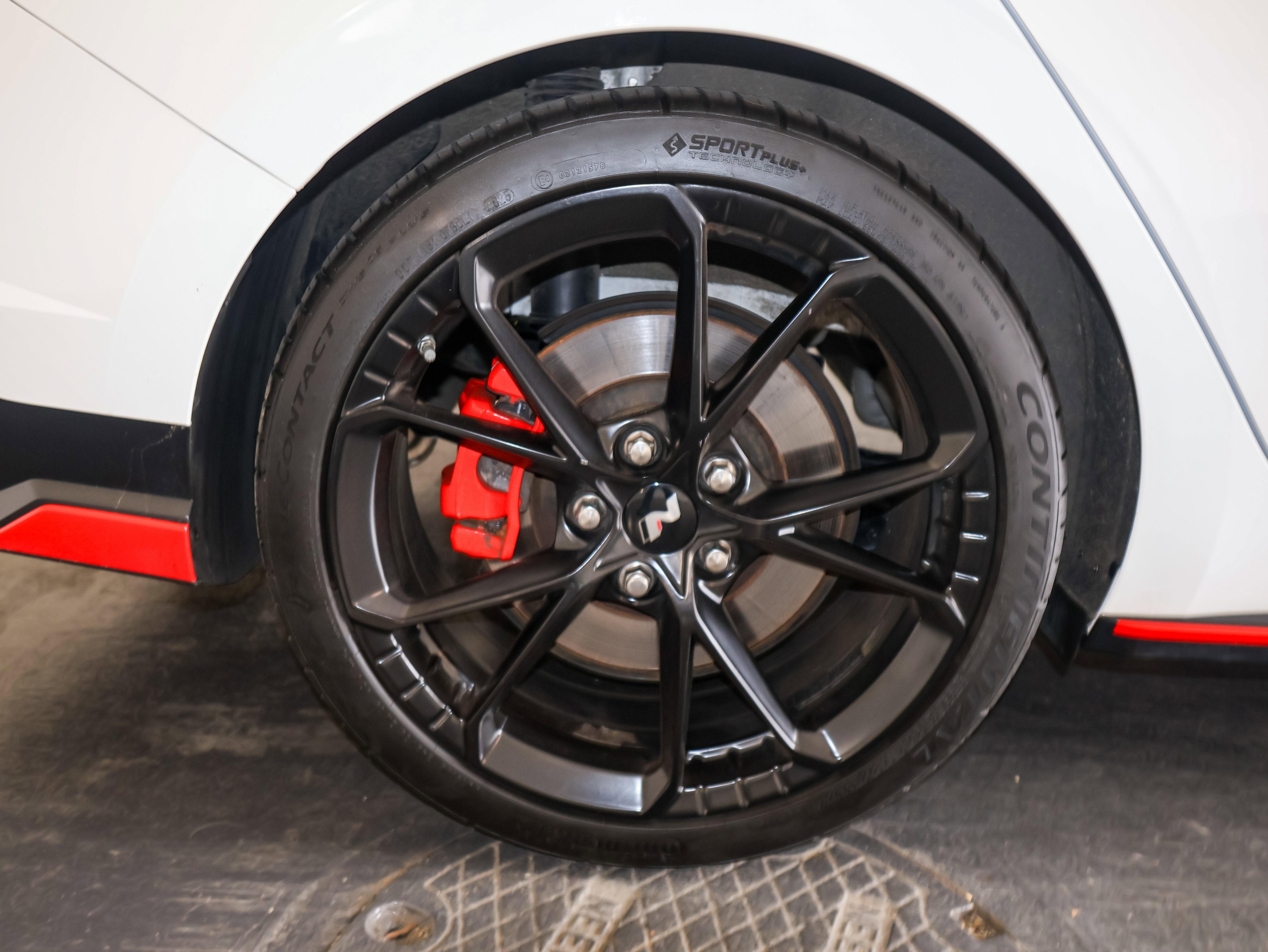 2025 Hyundai Elantra N Base