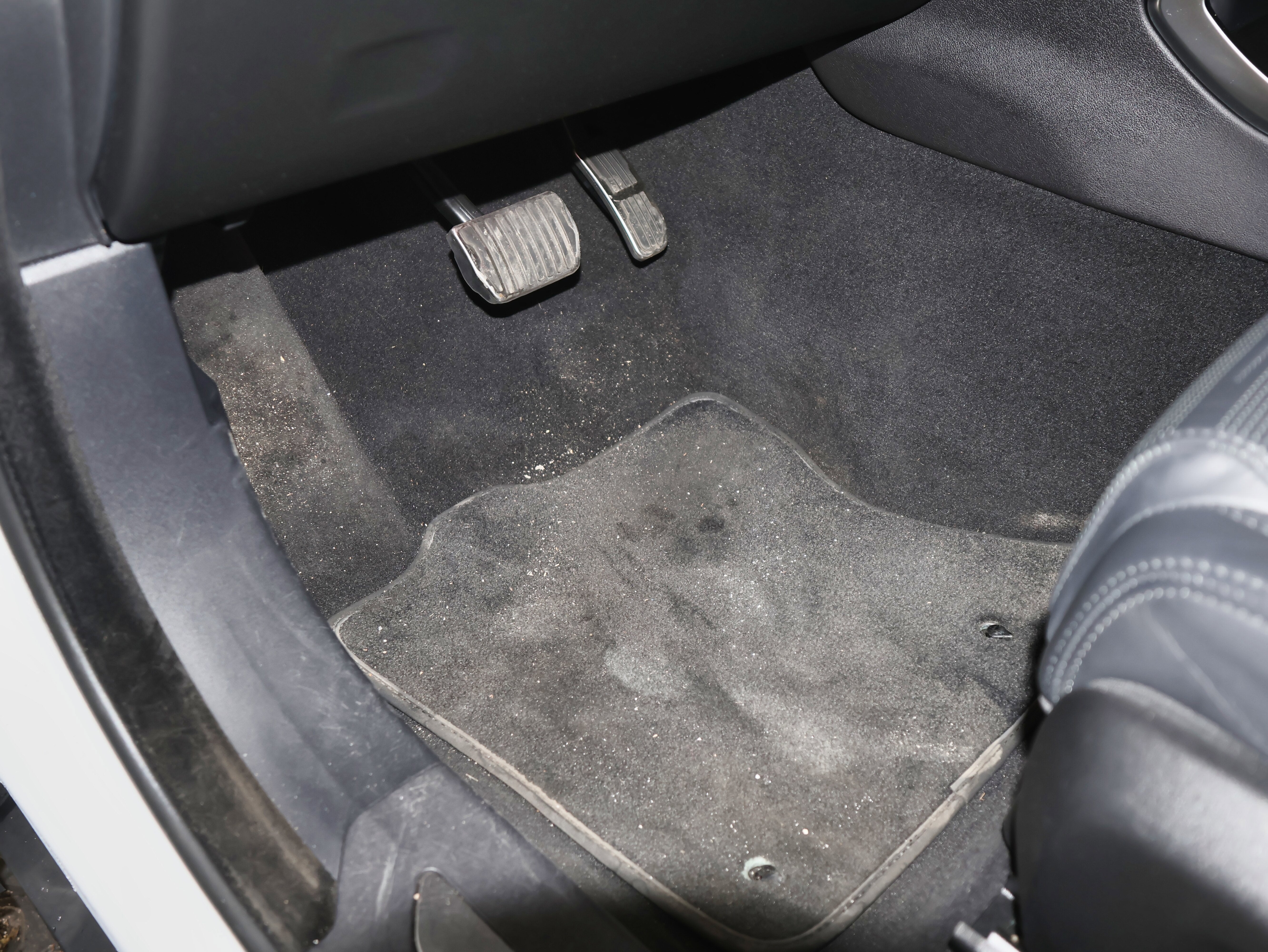 2021 Jaguar F-PACE SVR