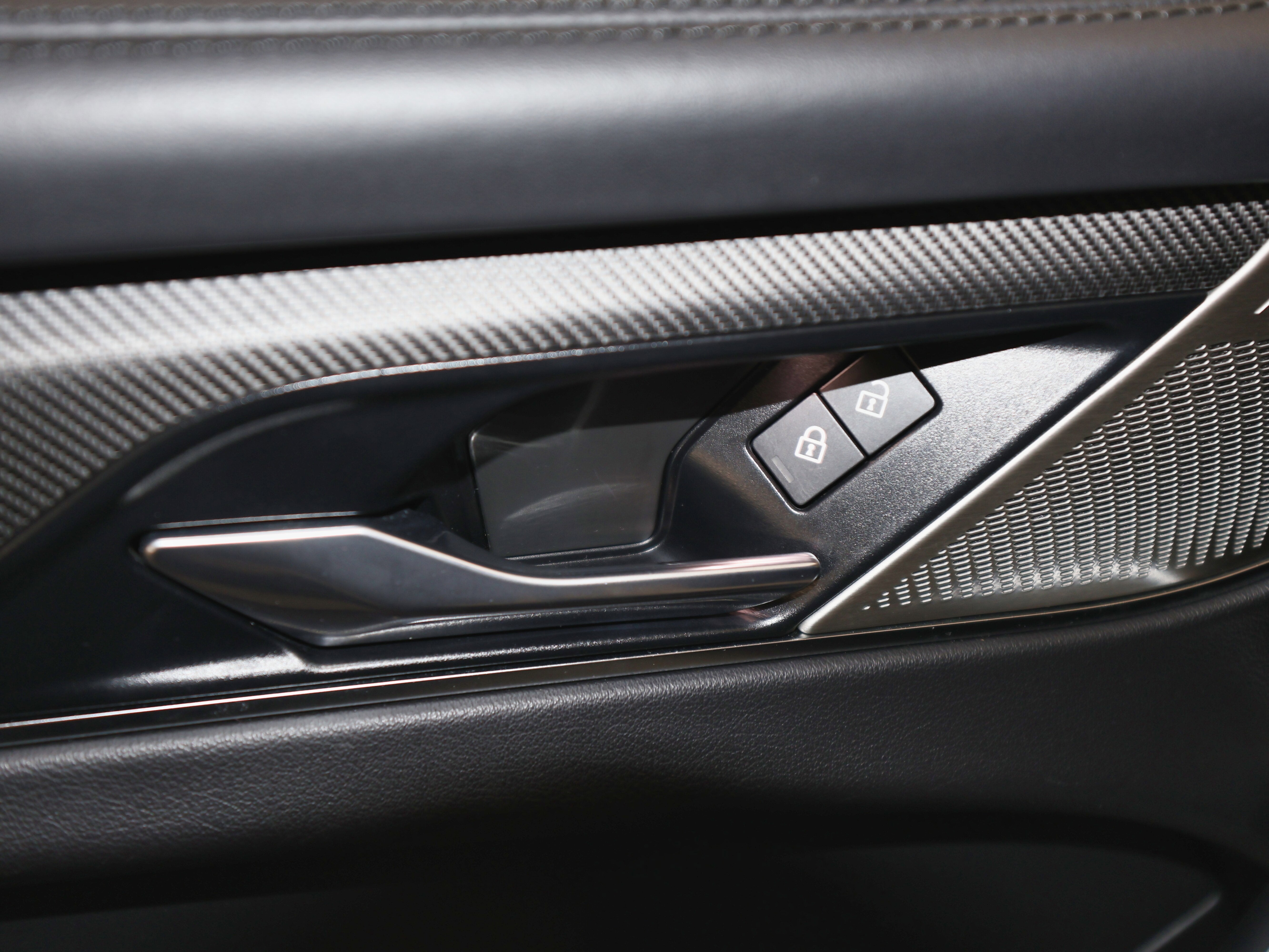 2021 Jaguar F-PACE SVR