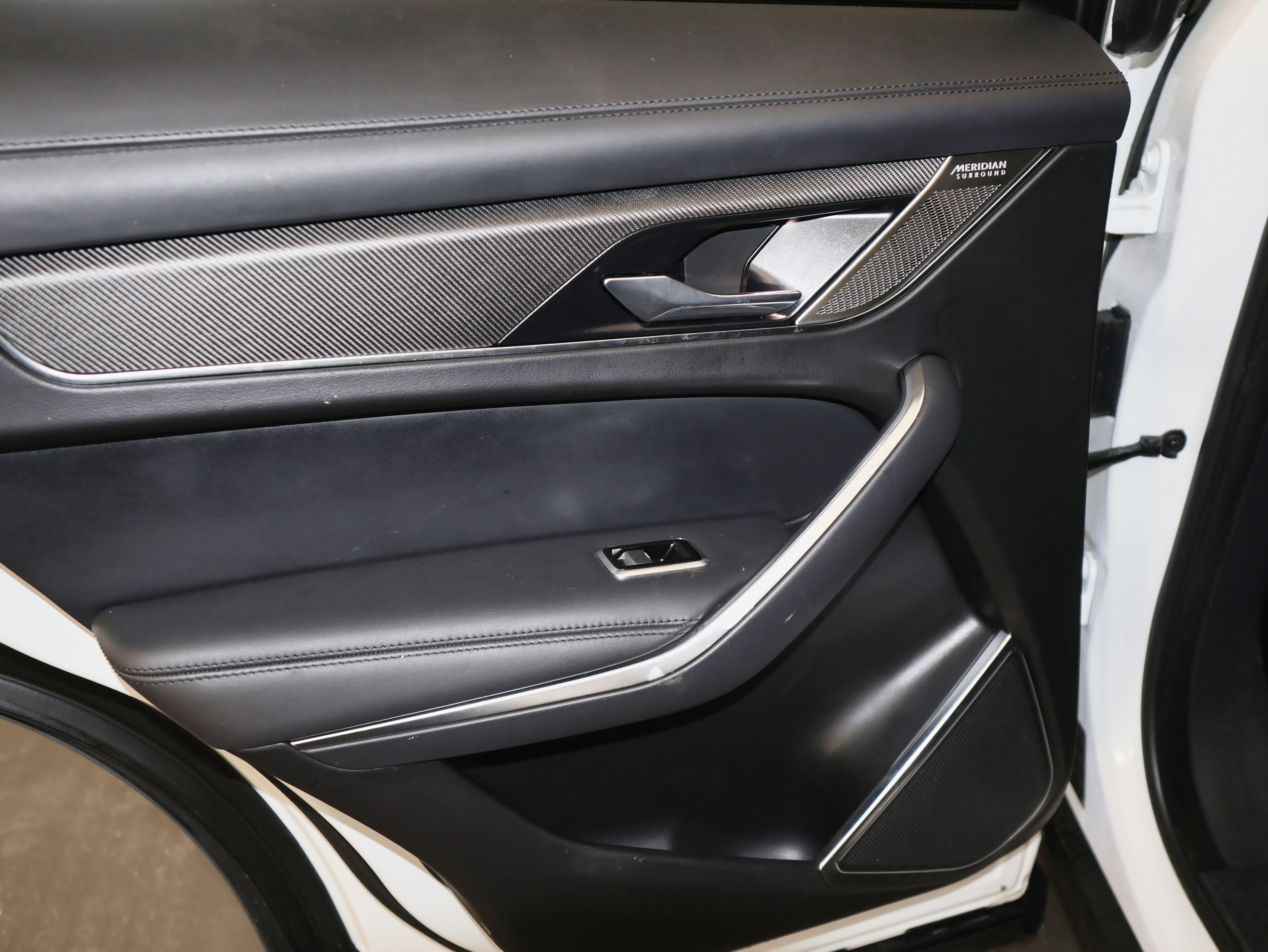 2021 Jaguar F-PACE SVR