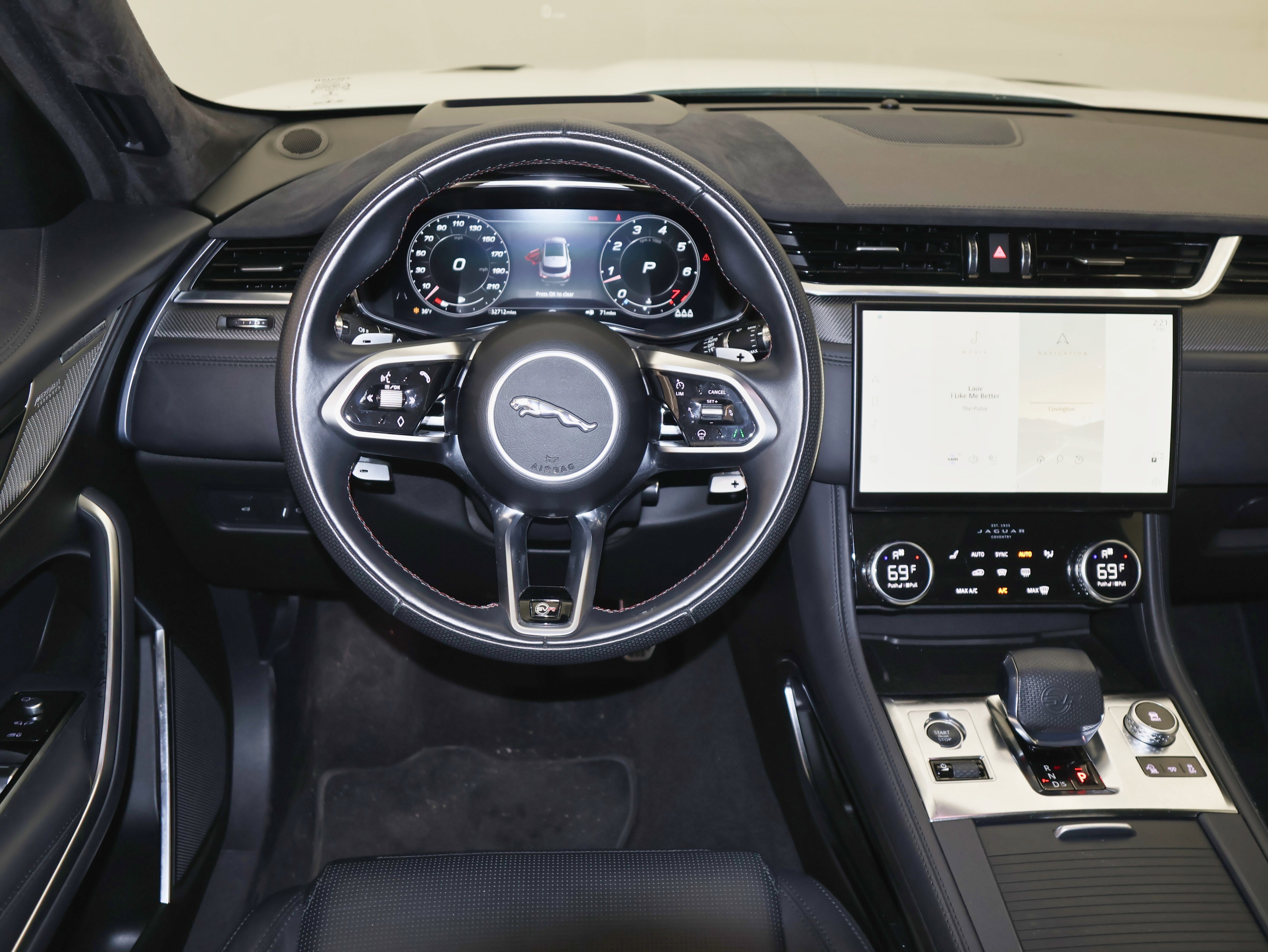 2021 Jaguar F-PACE SVR