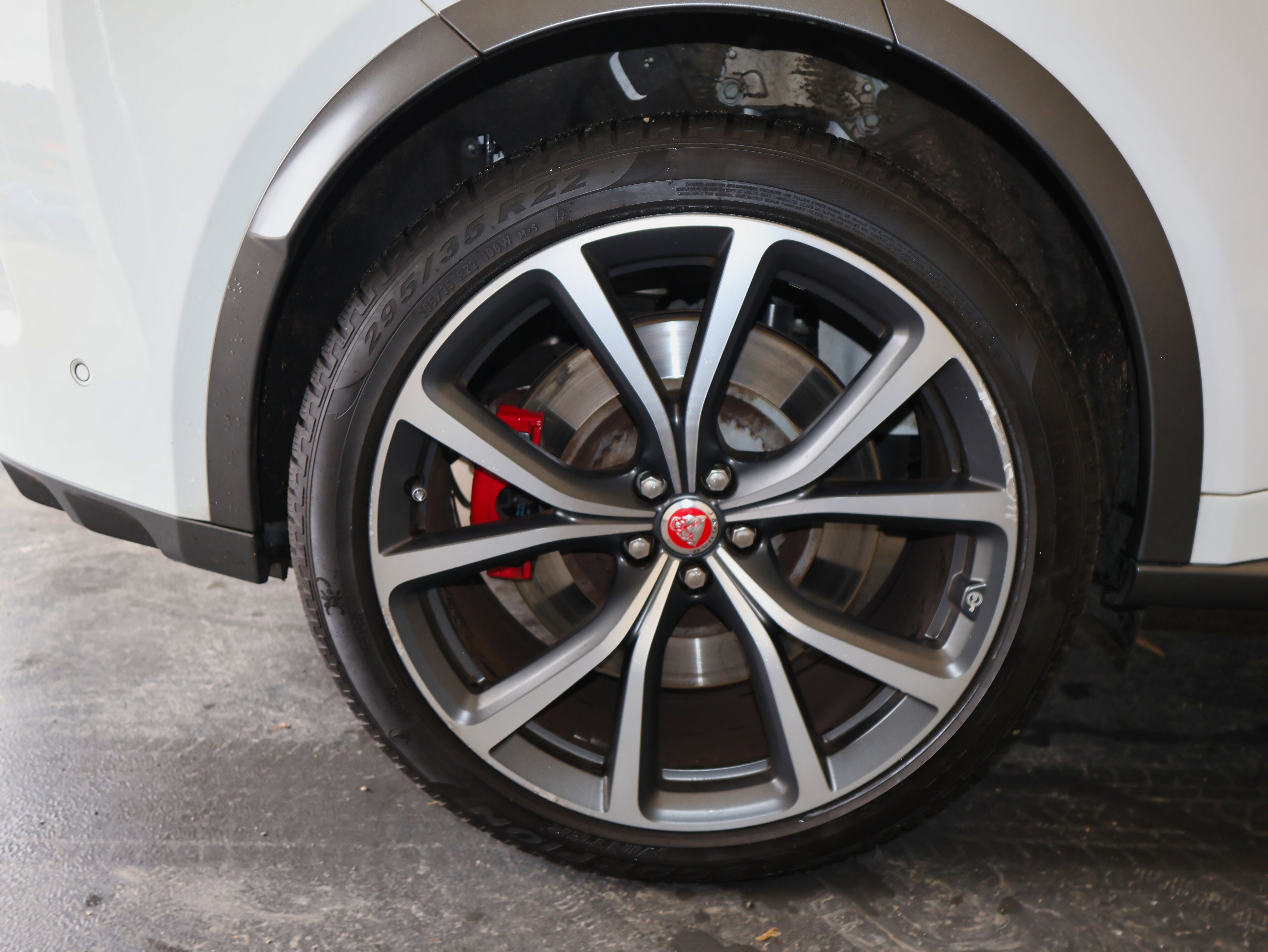 2021 Jaguar F-PACE SVR