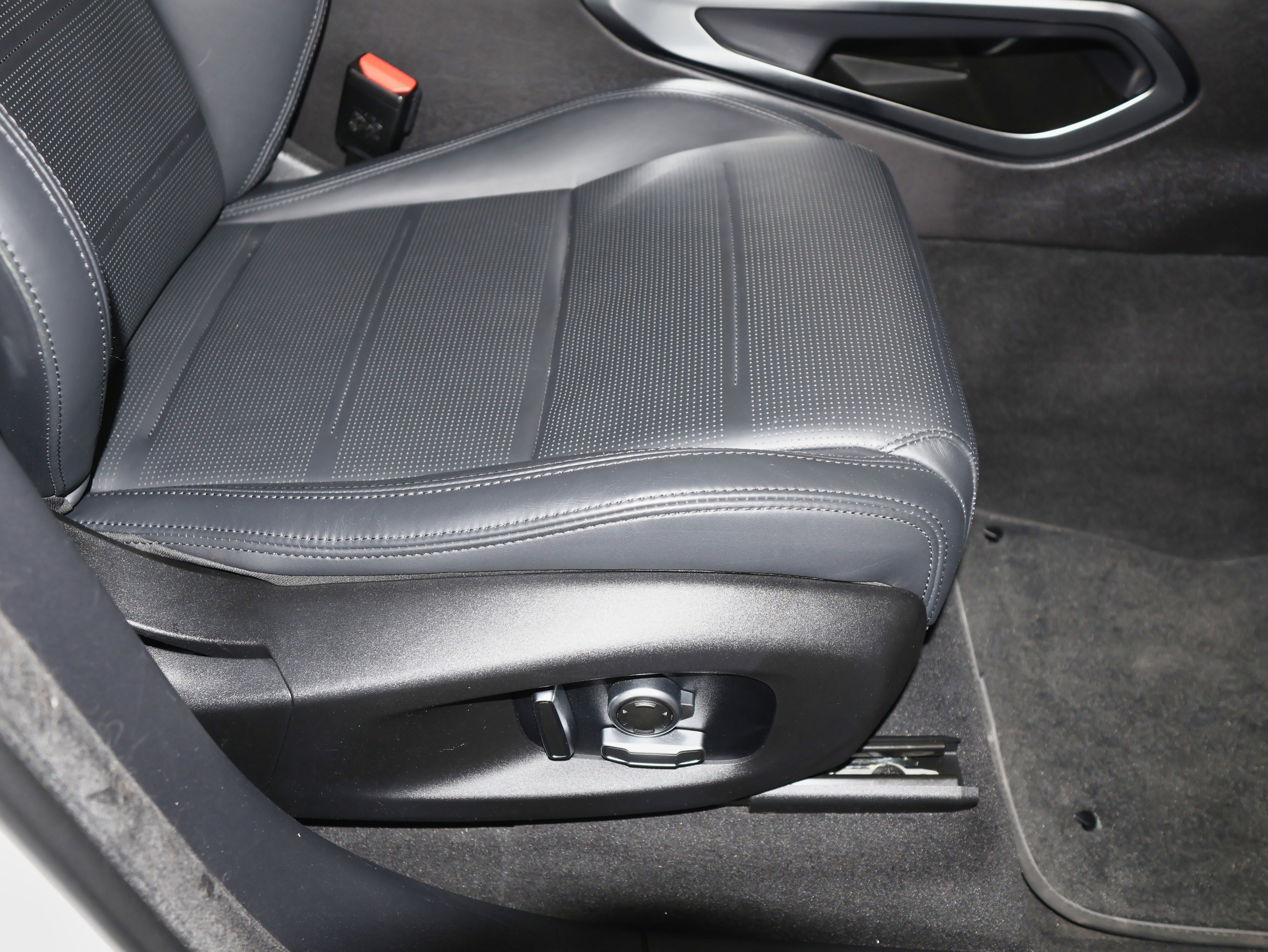 2021 Jaguar F-PACE SVR