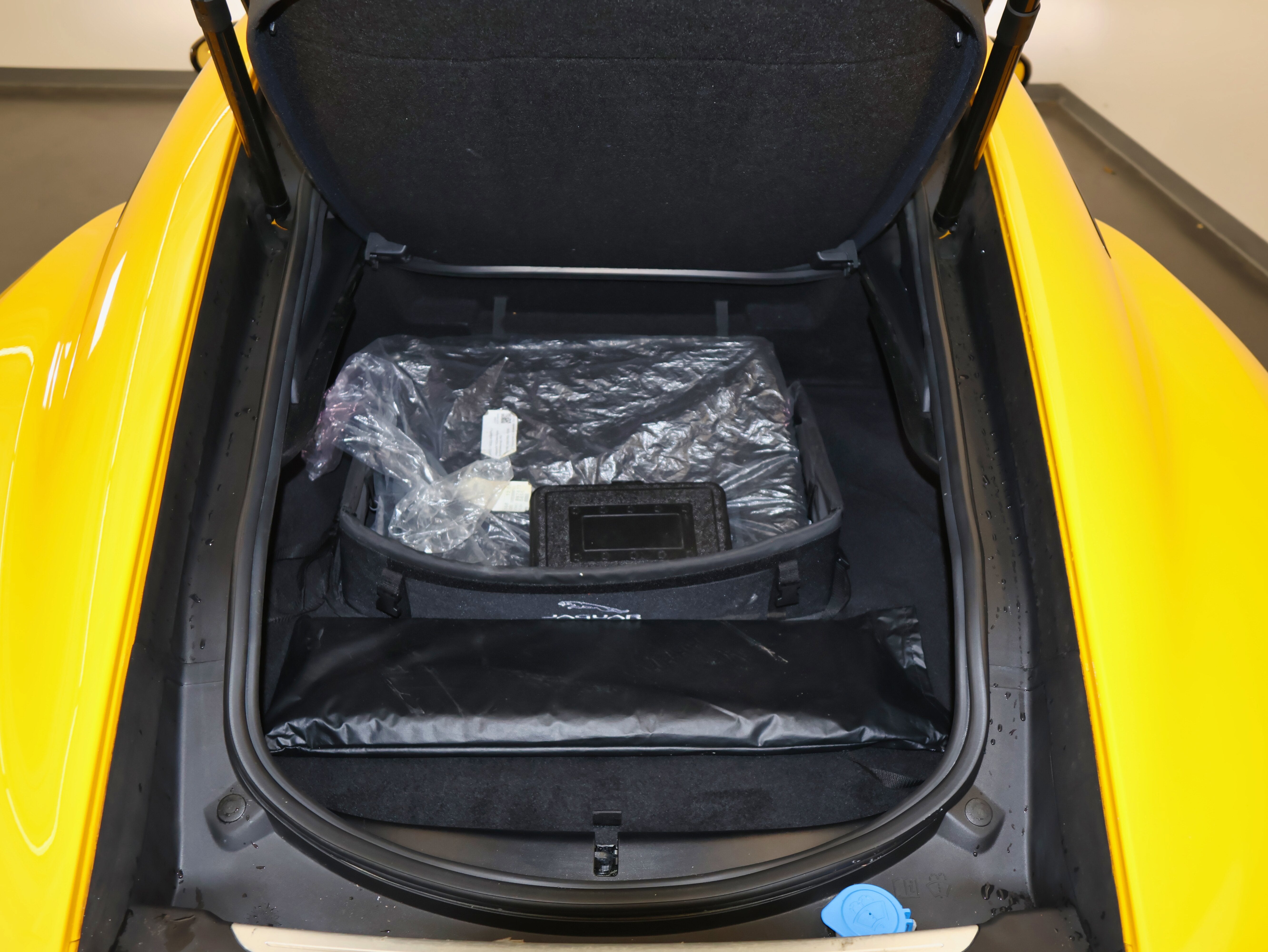 2021 Jaguar F-TYPE R-Dynamic