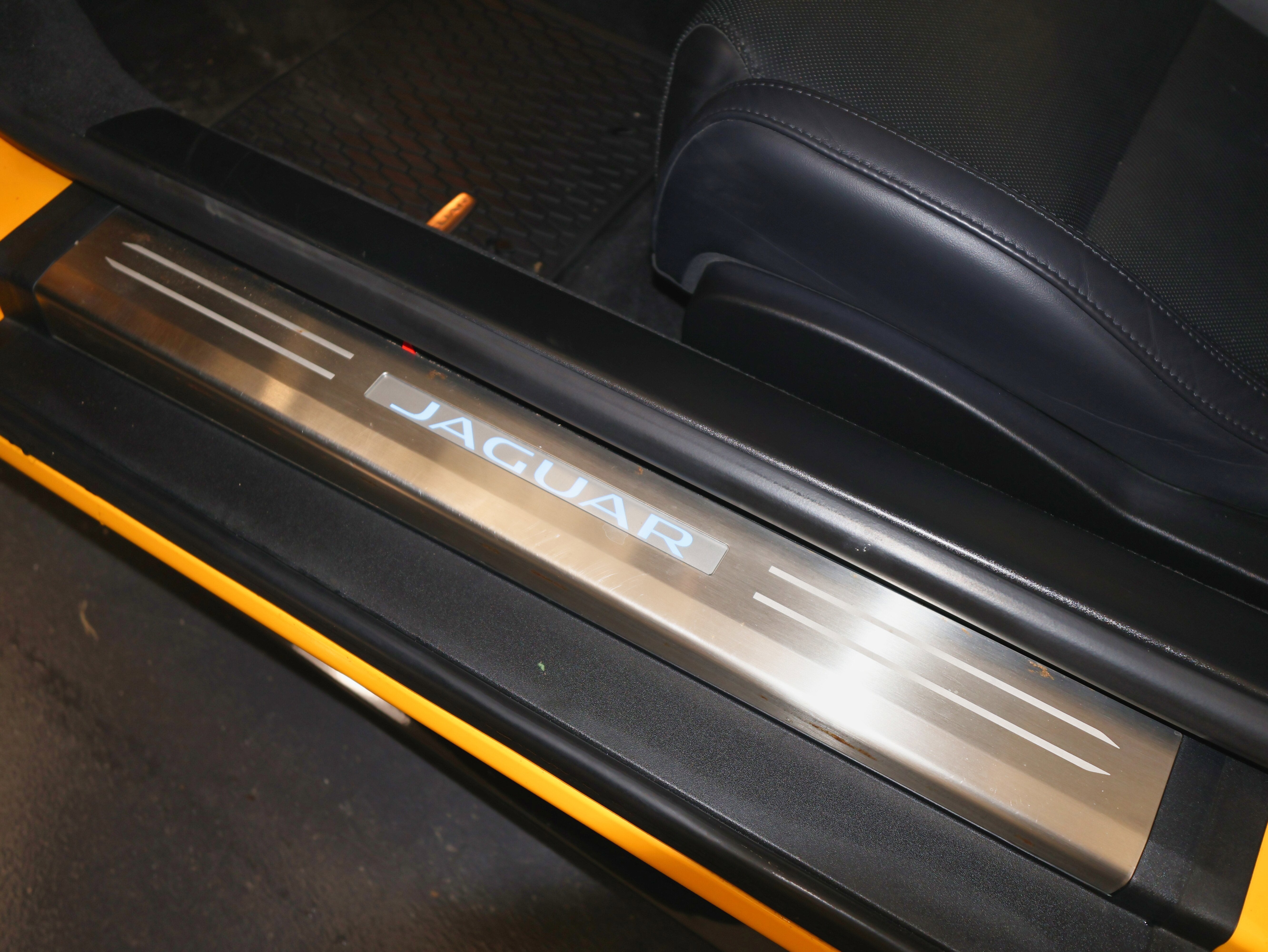 2021 Jaguar F-TYPE R-Dynamic