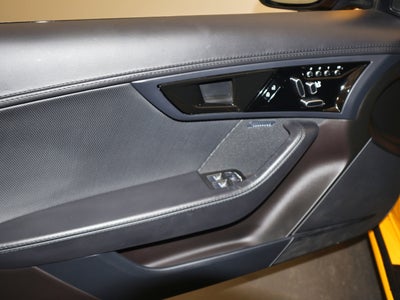 2021 Jaguar F-TYPE R-Dynamic