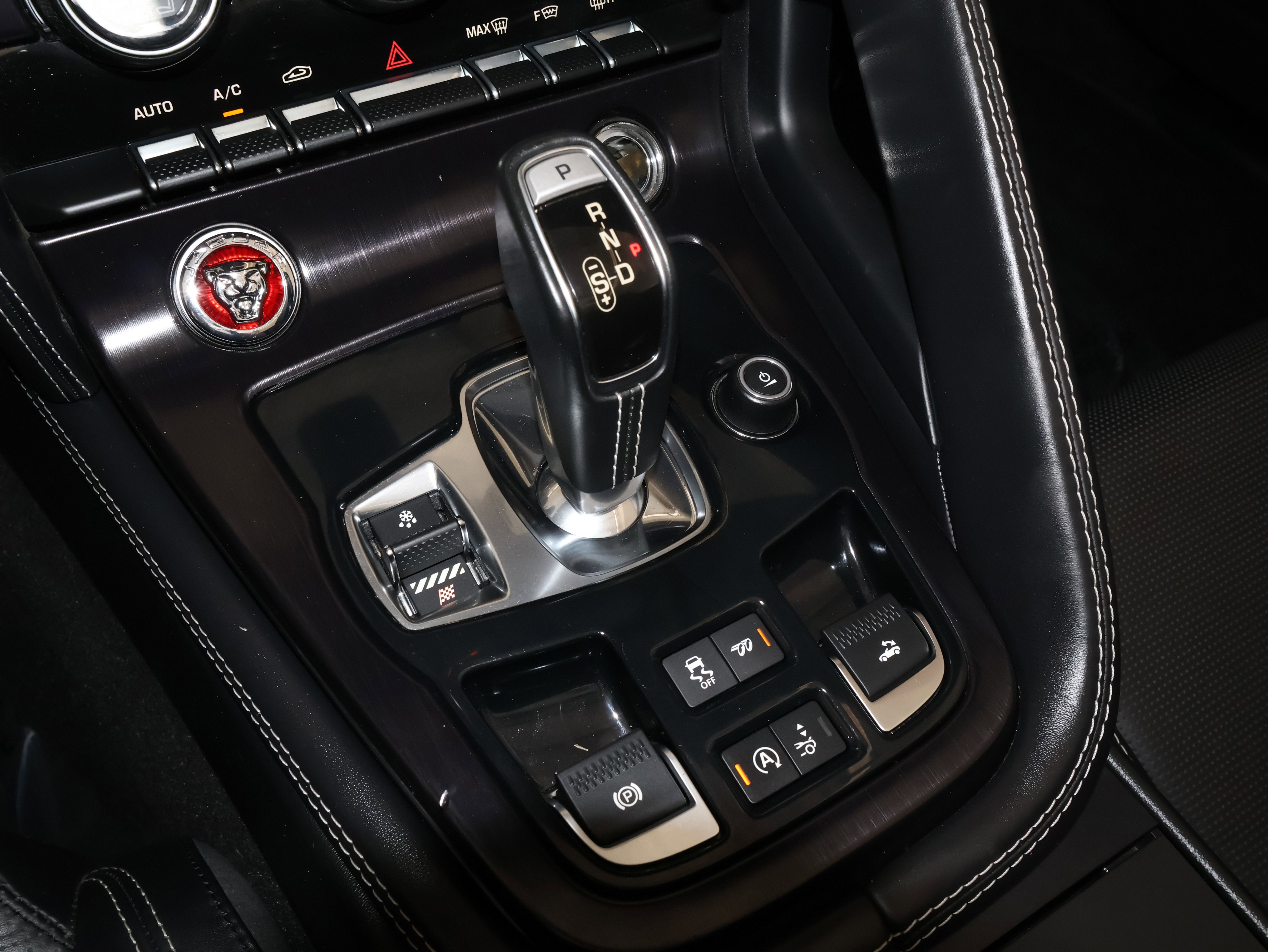 2018 Jaguar F-TYPE 400 Sport
