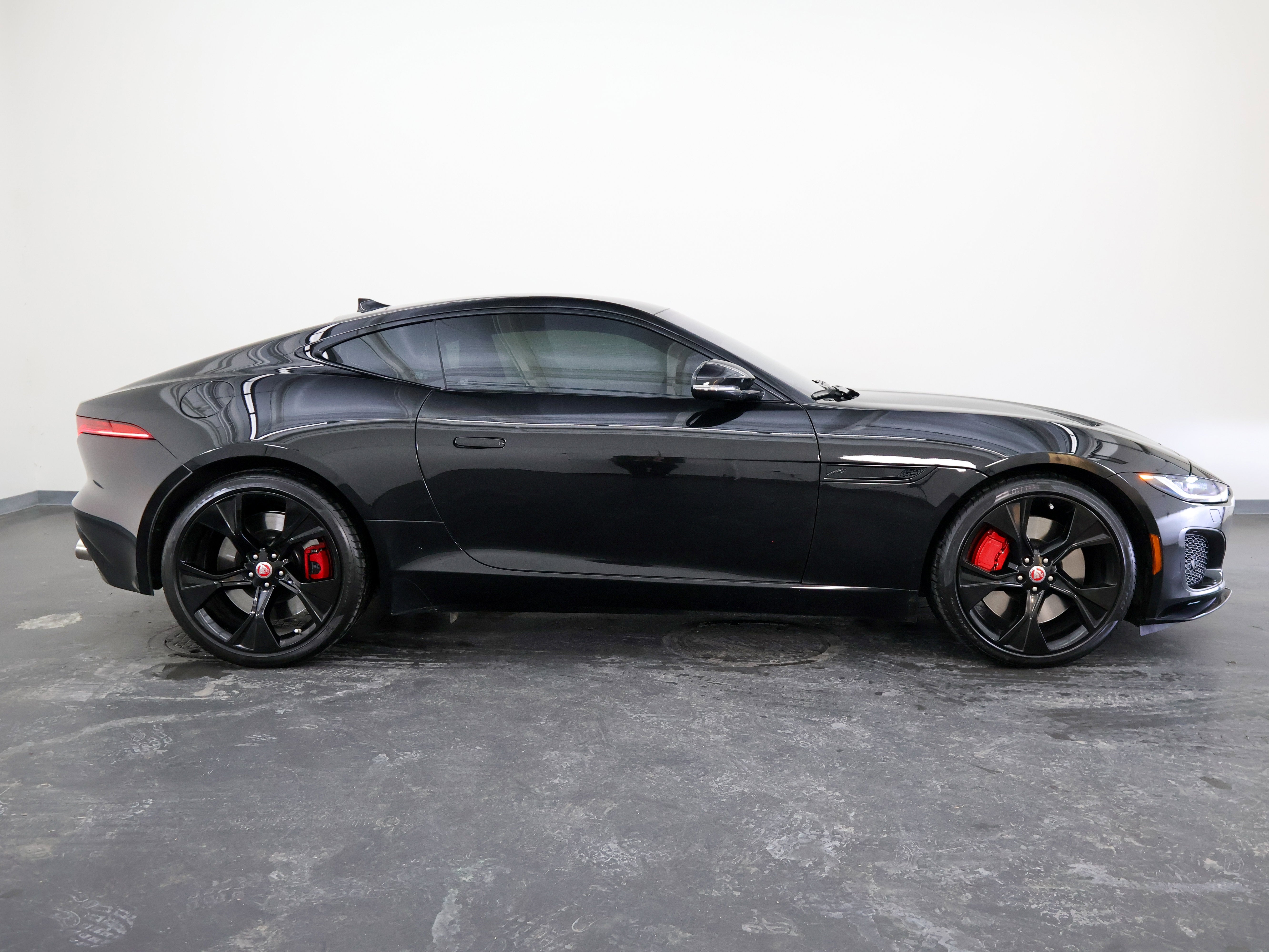 2023 Jaguar F-TYPE P450