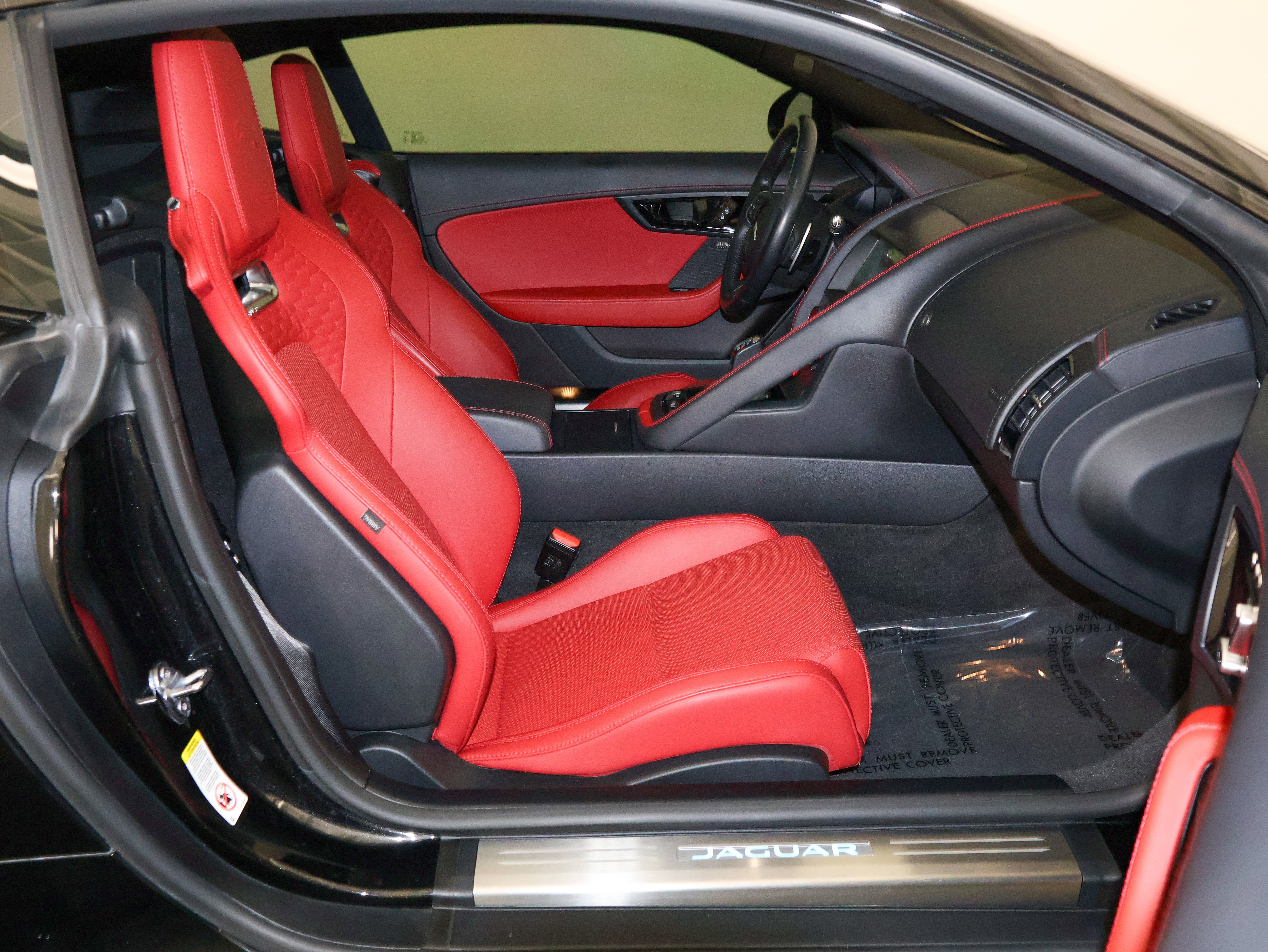 2023 Jaguar F-TYPE P450