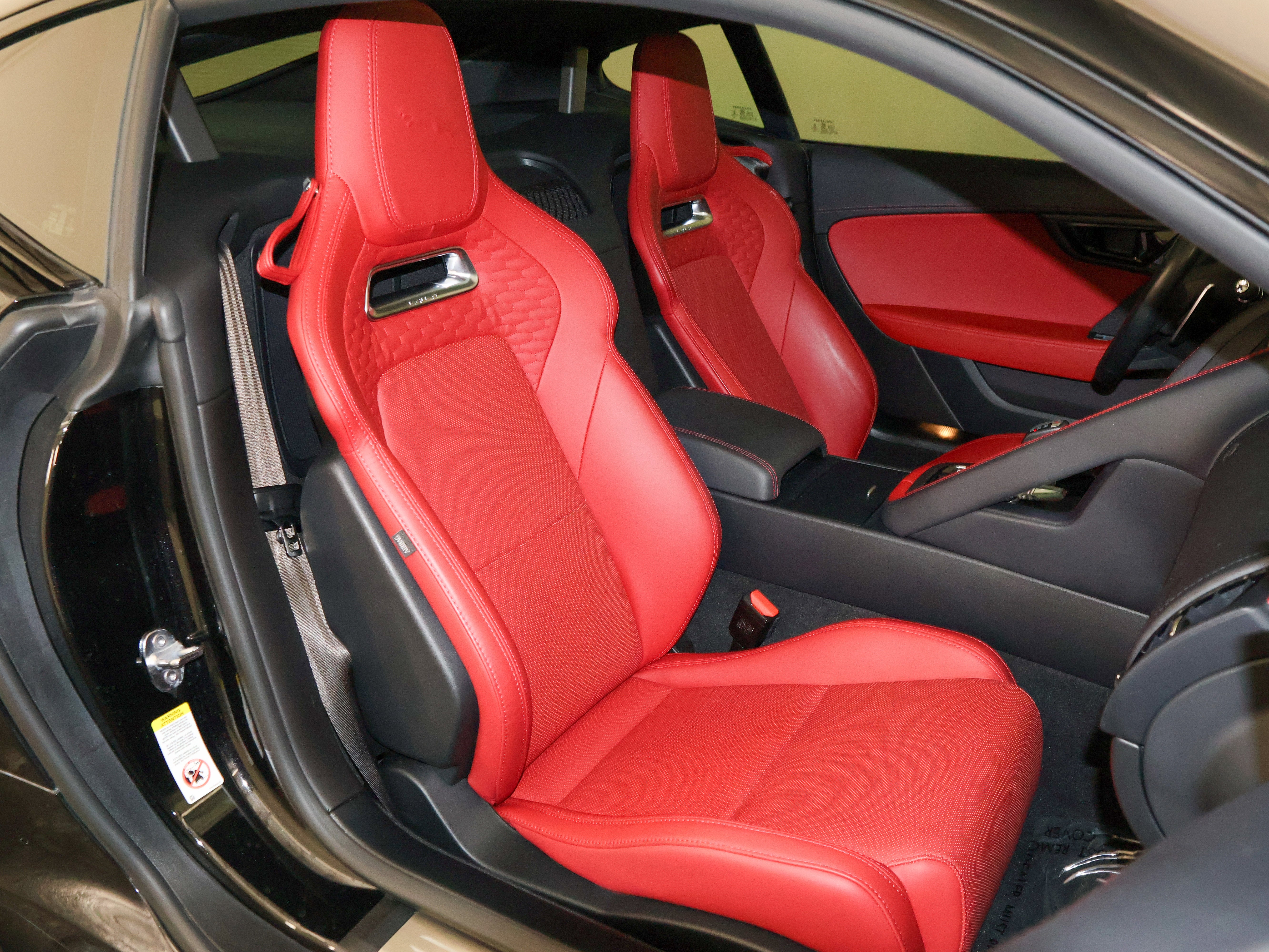 2023 Jaguar F-TYPE P450