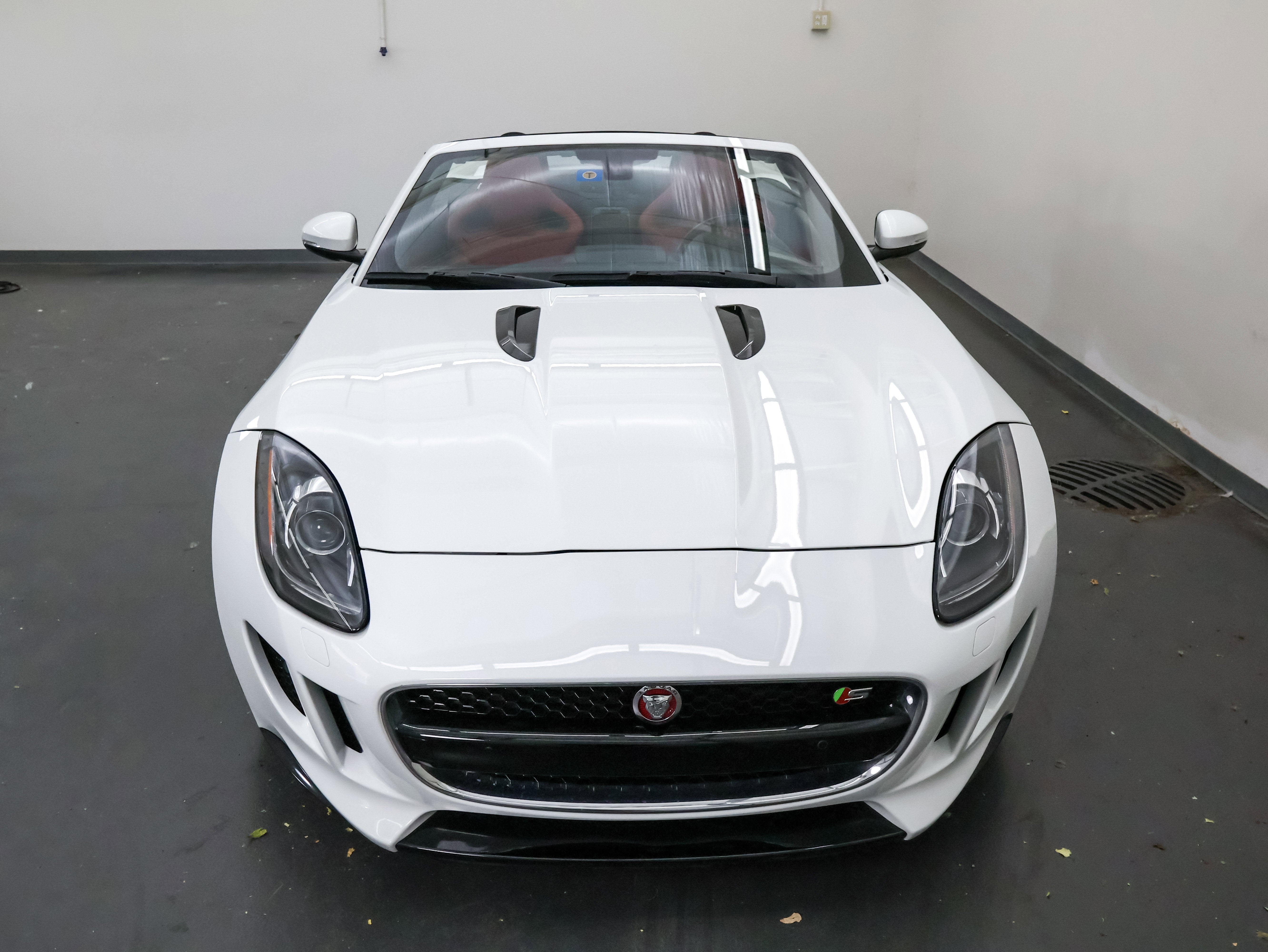 2015 Jaguar F-TYPE V8 S