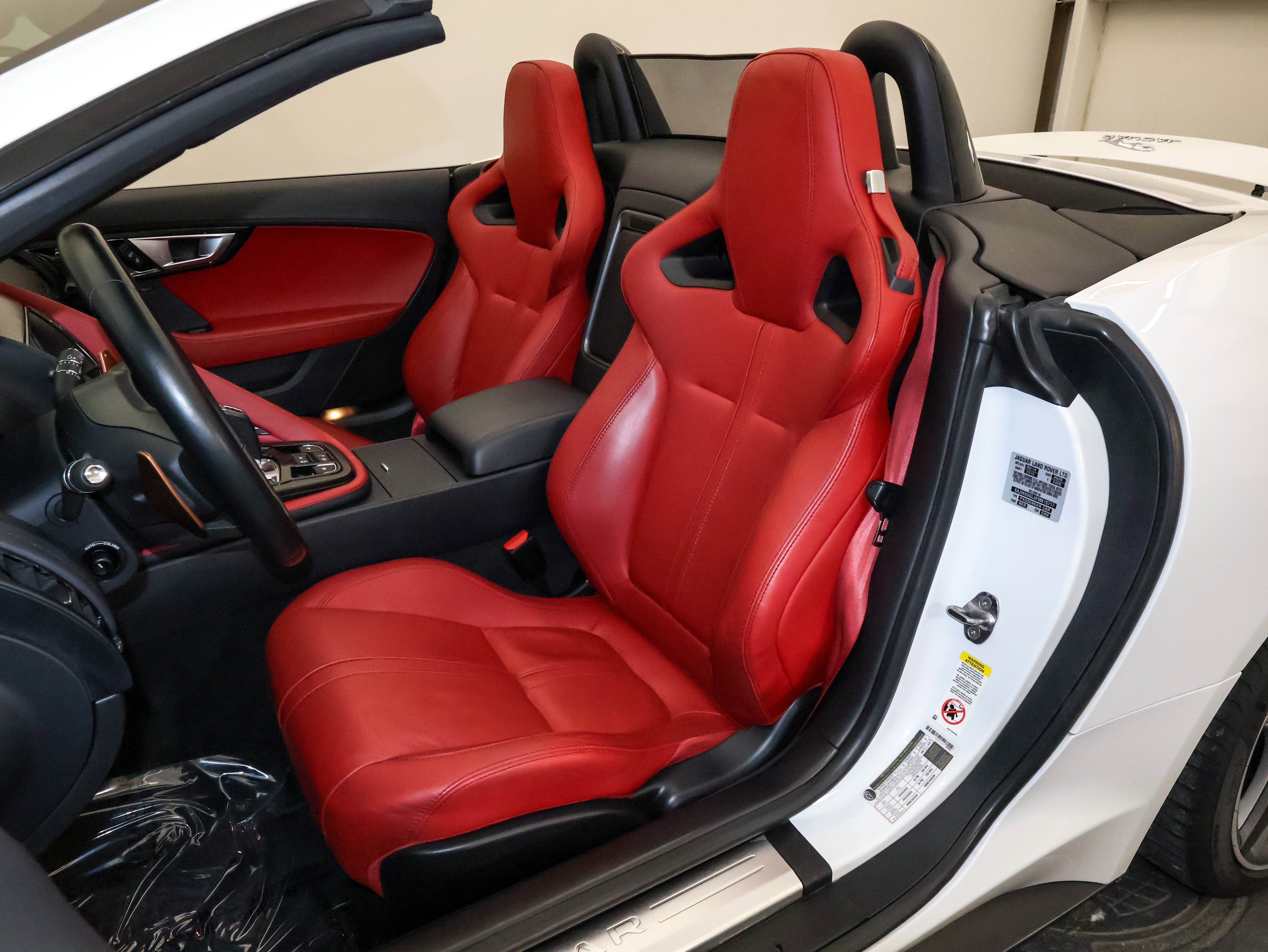 2015 Jaguar F-TYPE V8 S