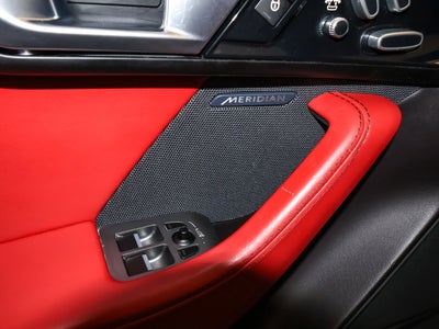 2015 Jaguar F-TYPE V8 S