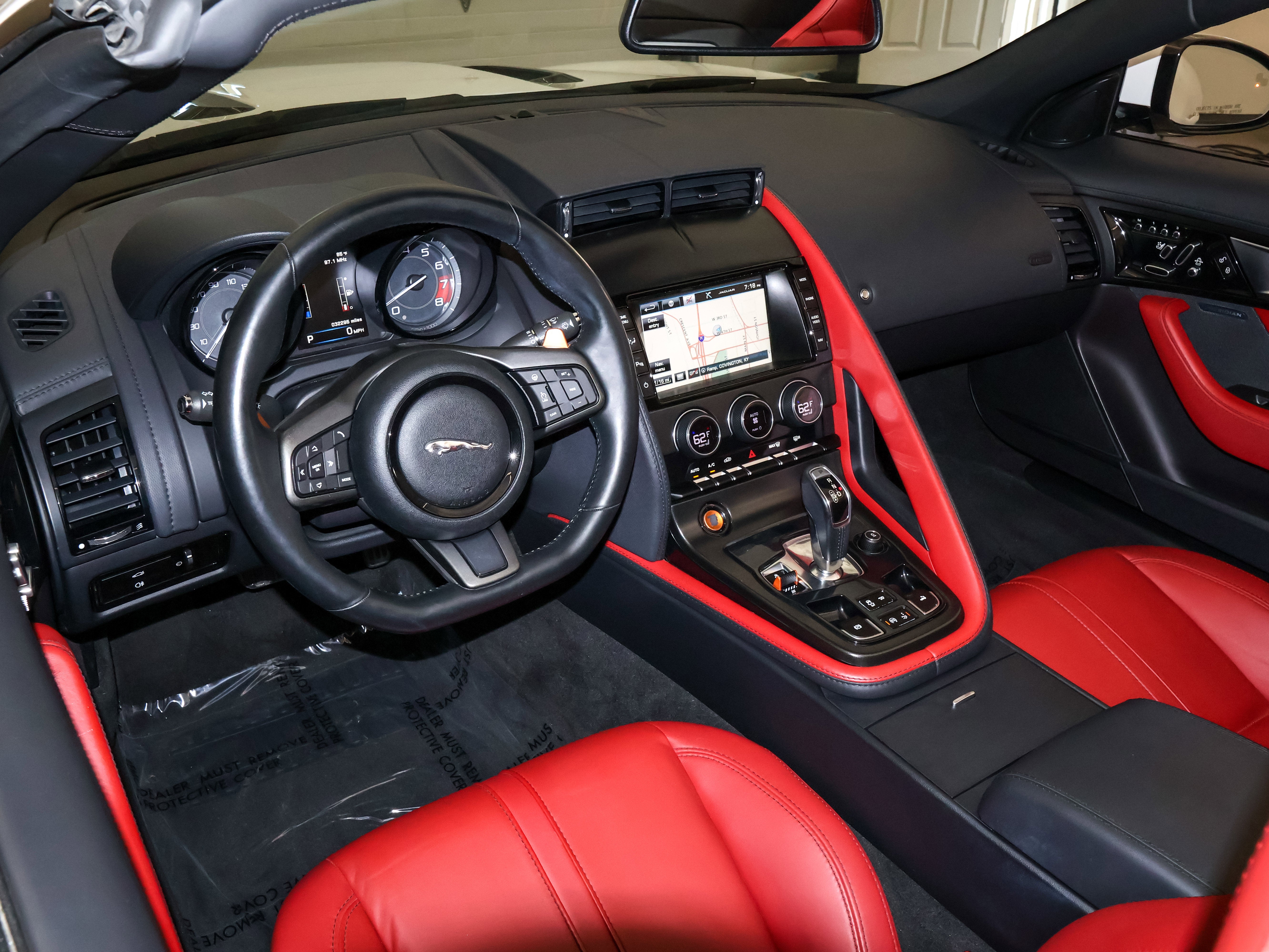 2015 Jaguar F-TYPE V8 S