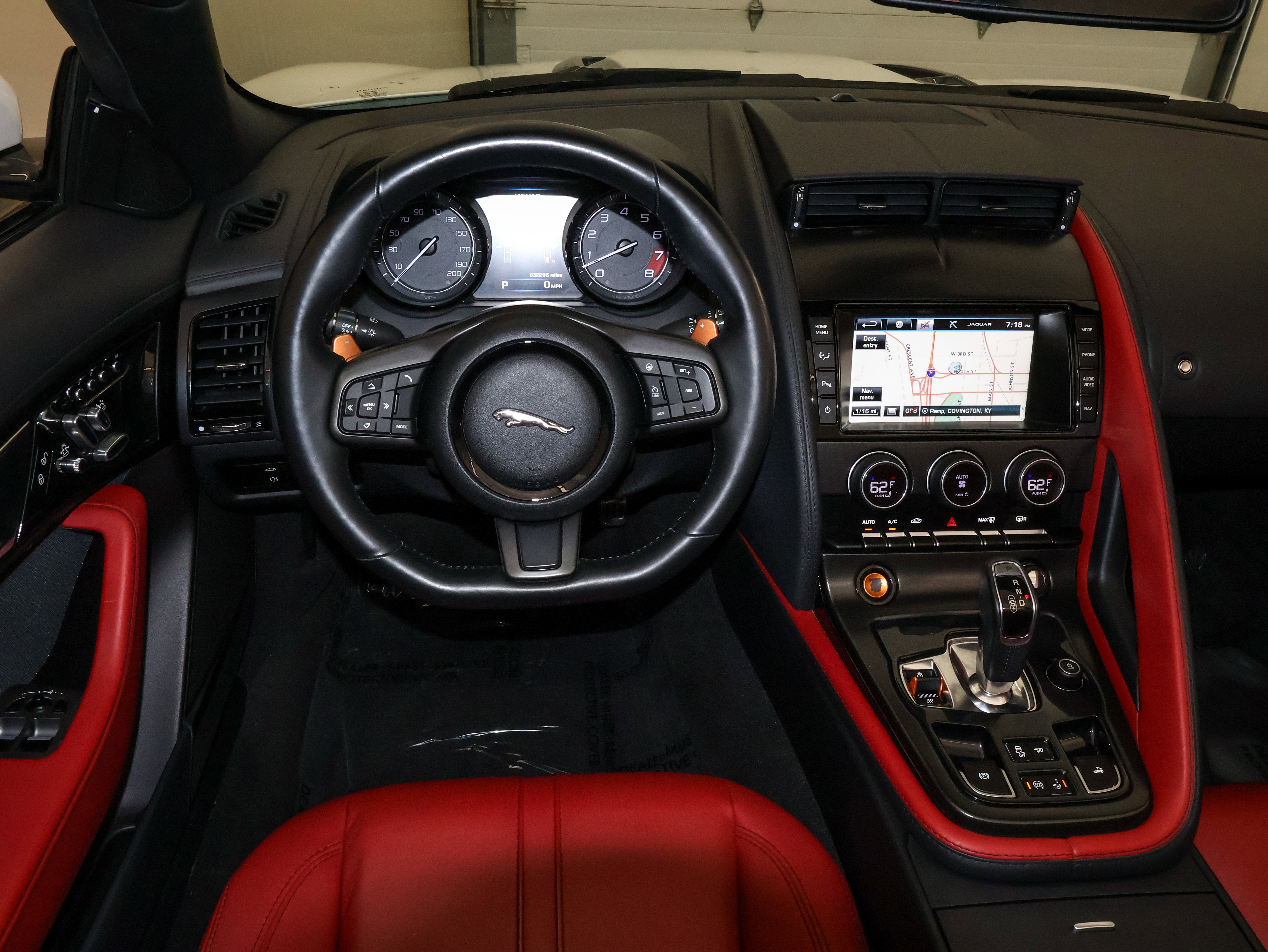 2015 Jaguar F-TYPE V8 S