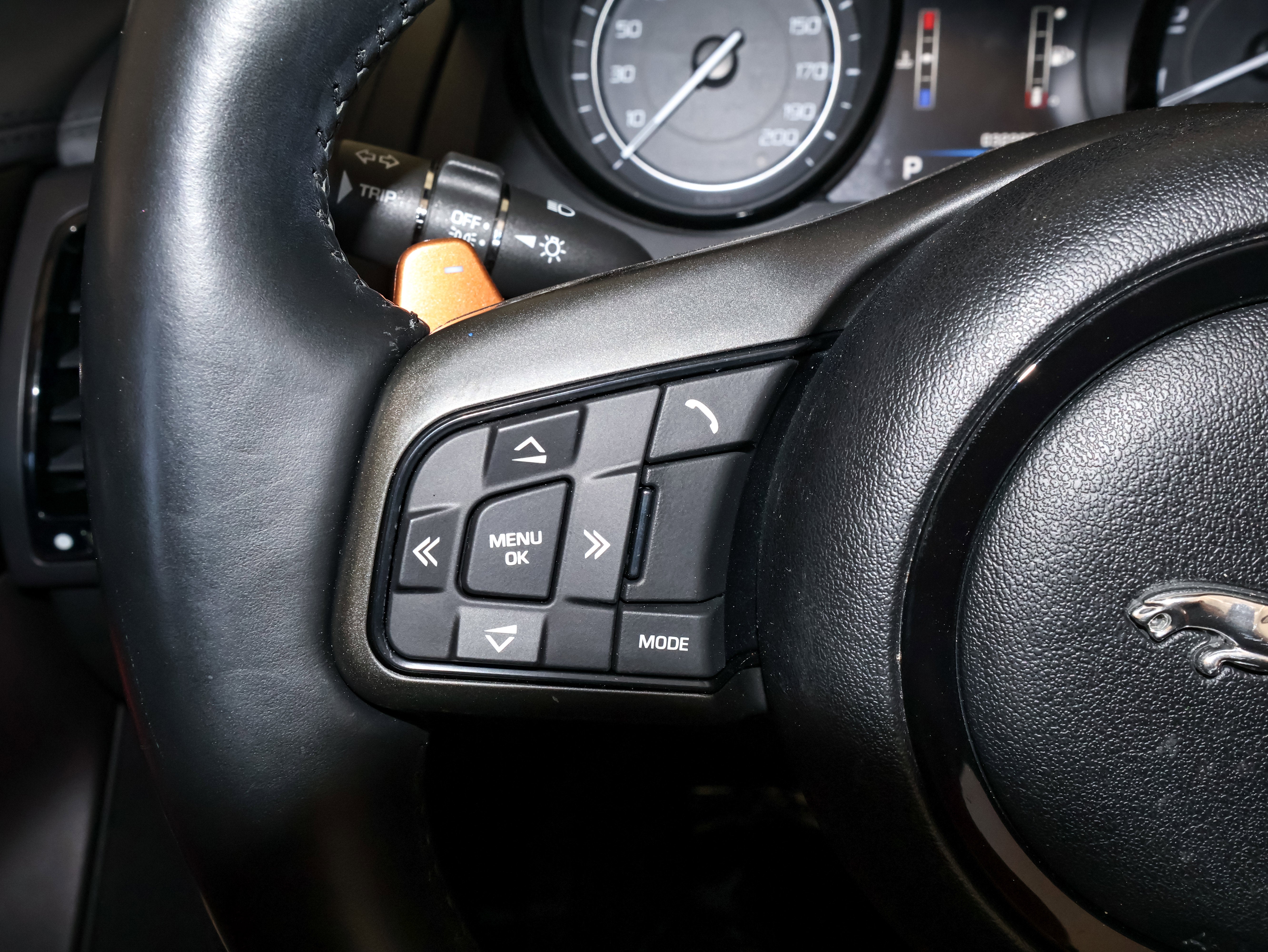 2015 Jaguar F-TYPE V8 S
