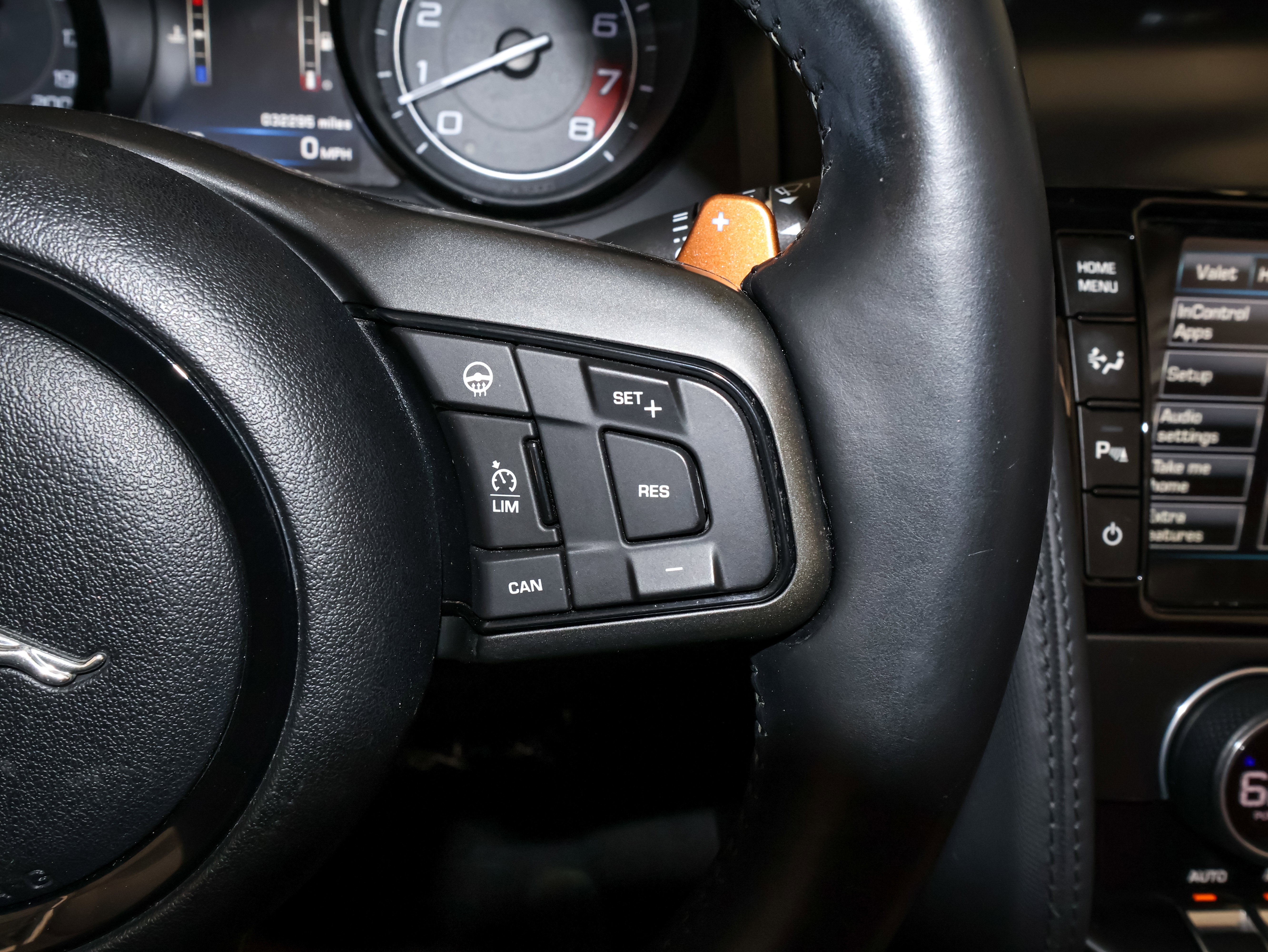 2015 Jaguar F-TYPE V8 S