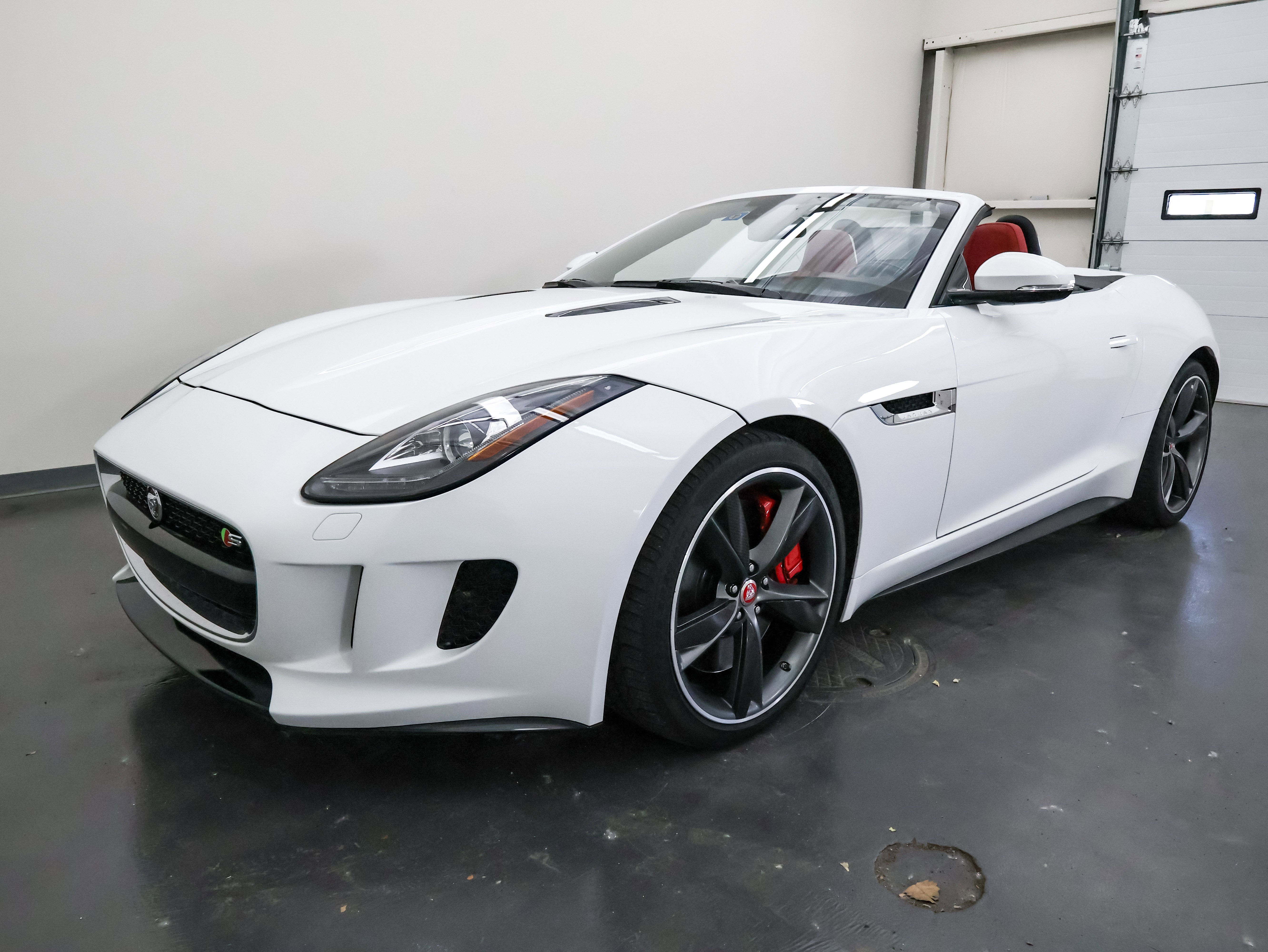 2015 Jaguar F-TYPE V8 S