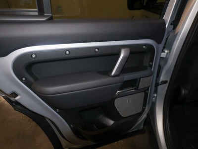 2024 Land Rover Defender X-Dynamic SE