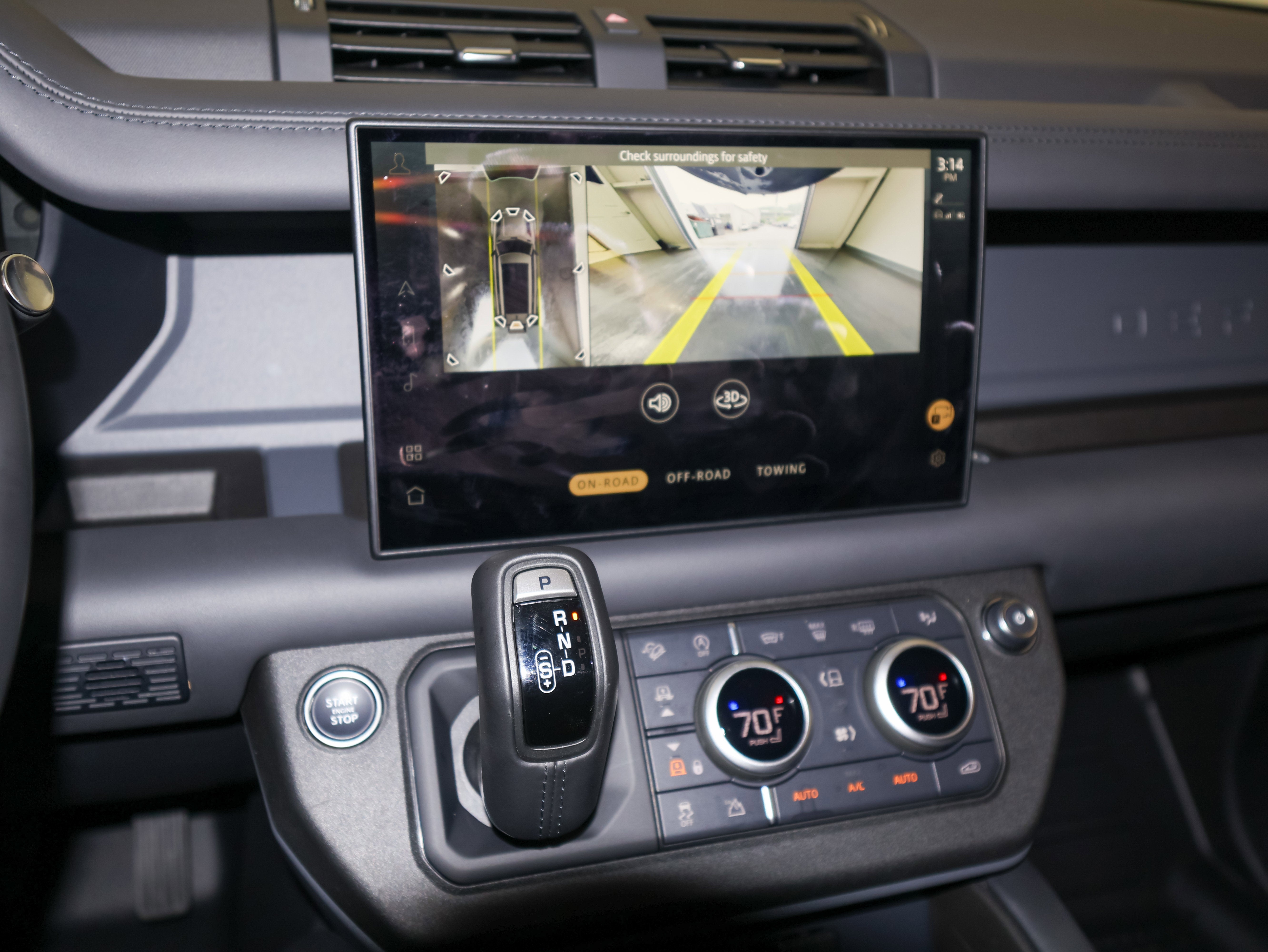 2024 Land Rover Defender X-Dynamic SE