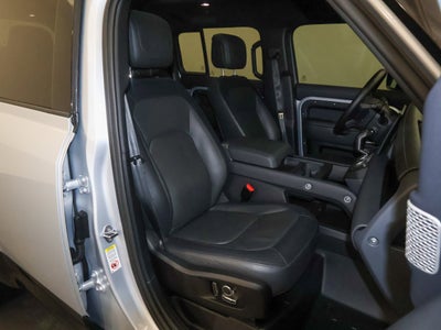 2024 Land Rover Defender X-Dynamic SE