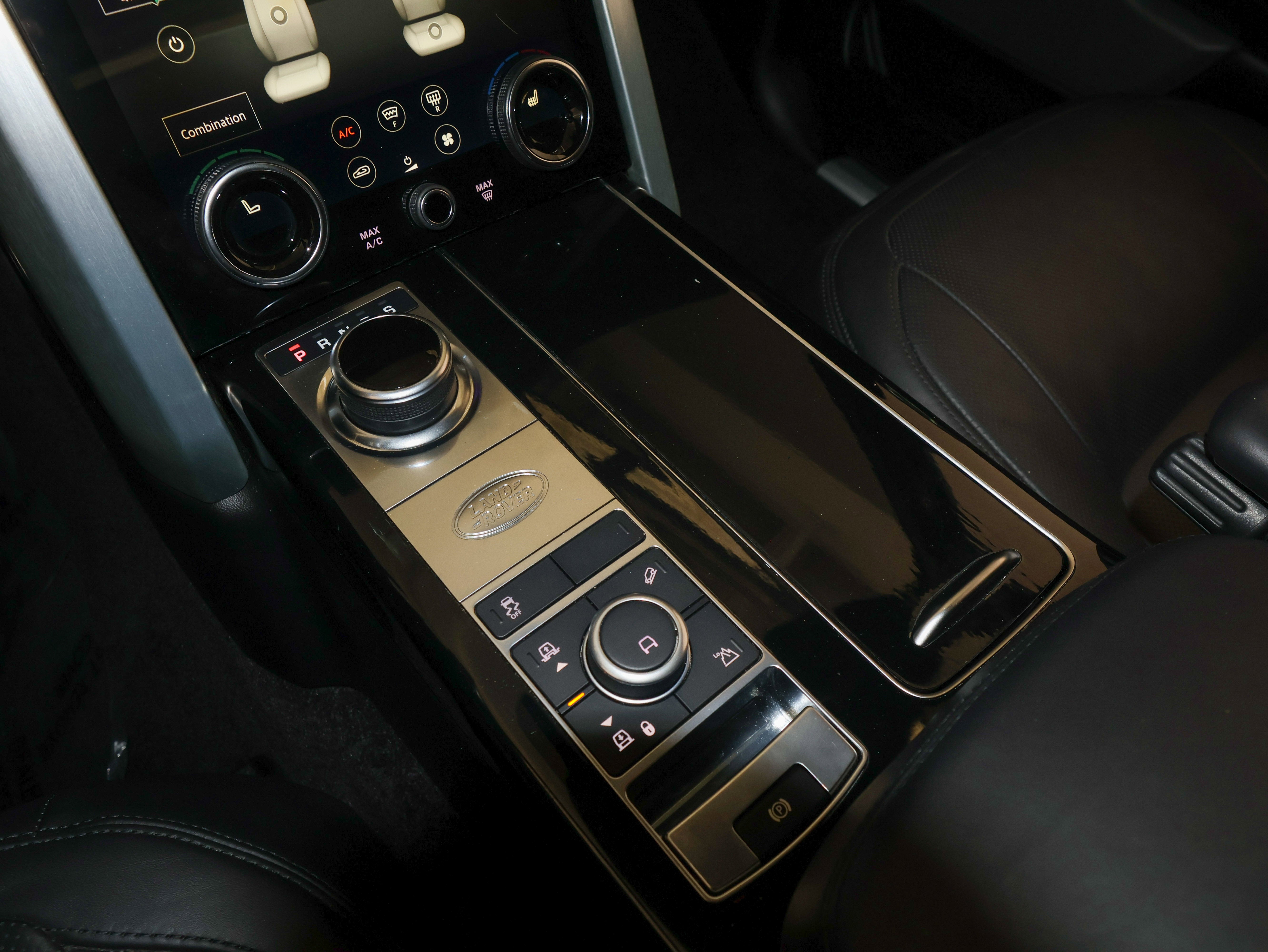 2022 Land Rover Range Rover Westminster