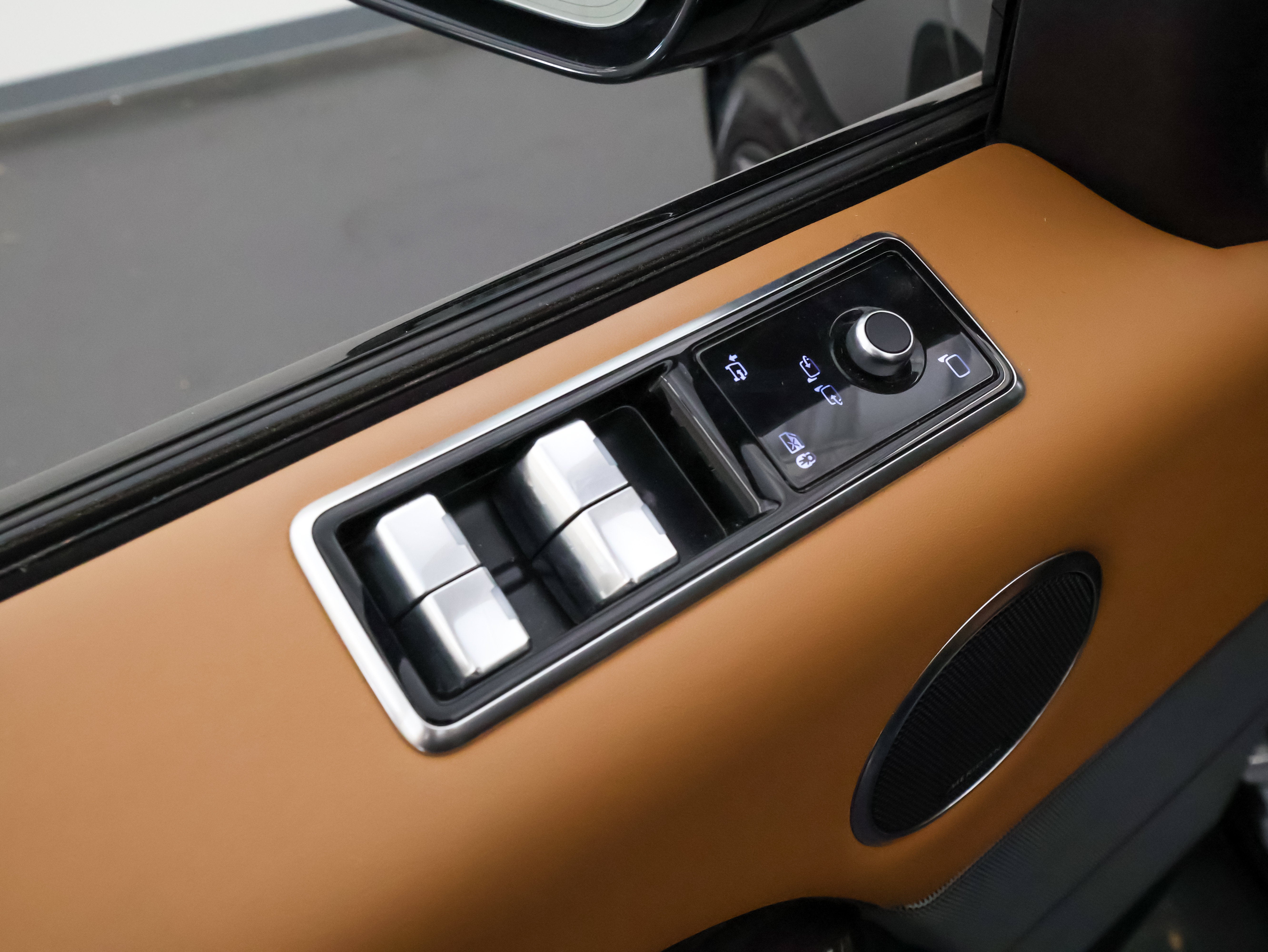 2018 Land Rover Range Rover Sport Dynamic
