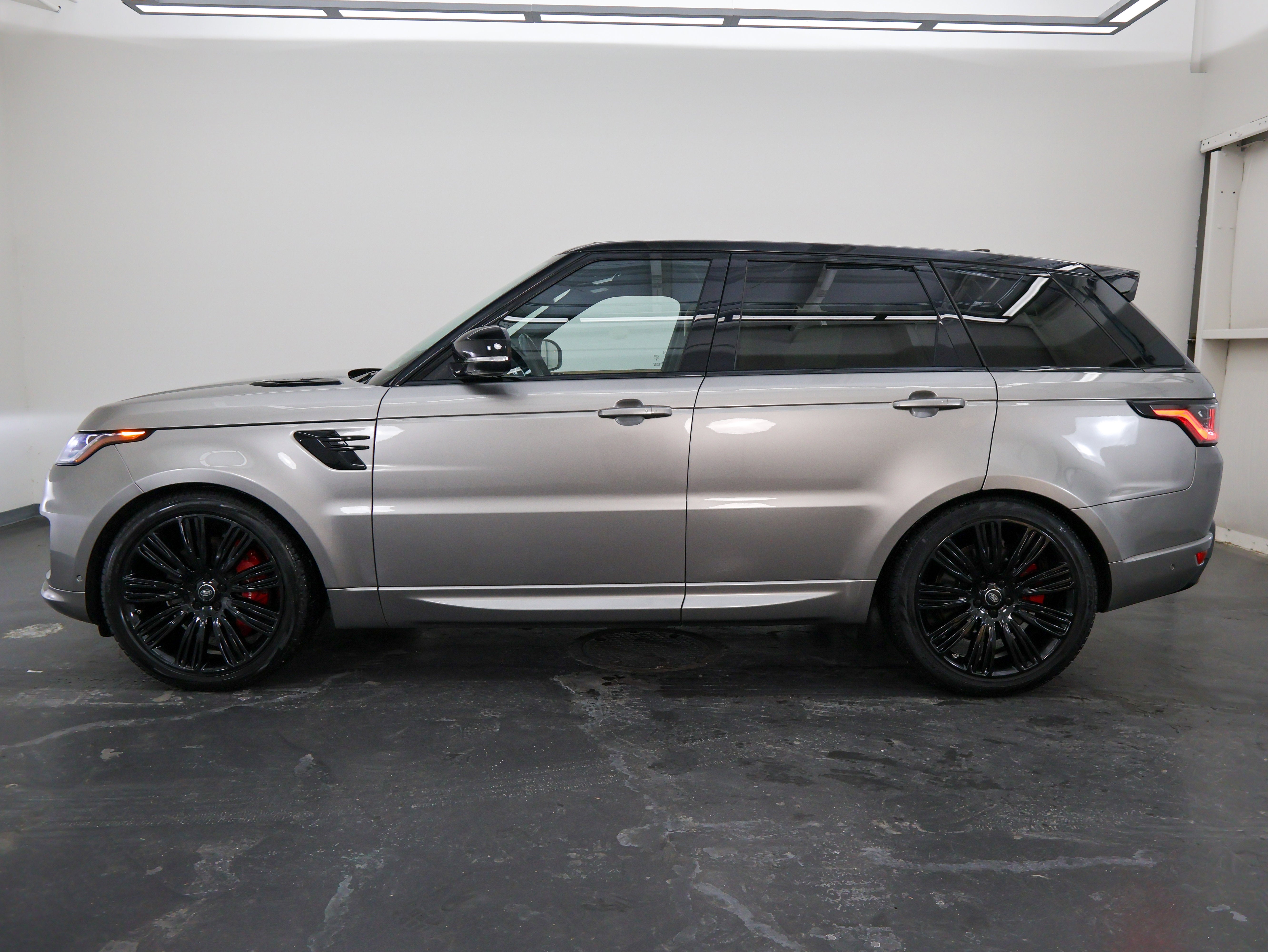 2020 Land Rover Range Rover Sport HSE Dynamic