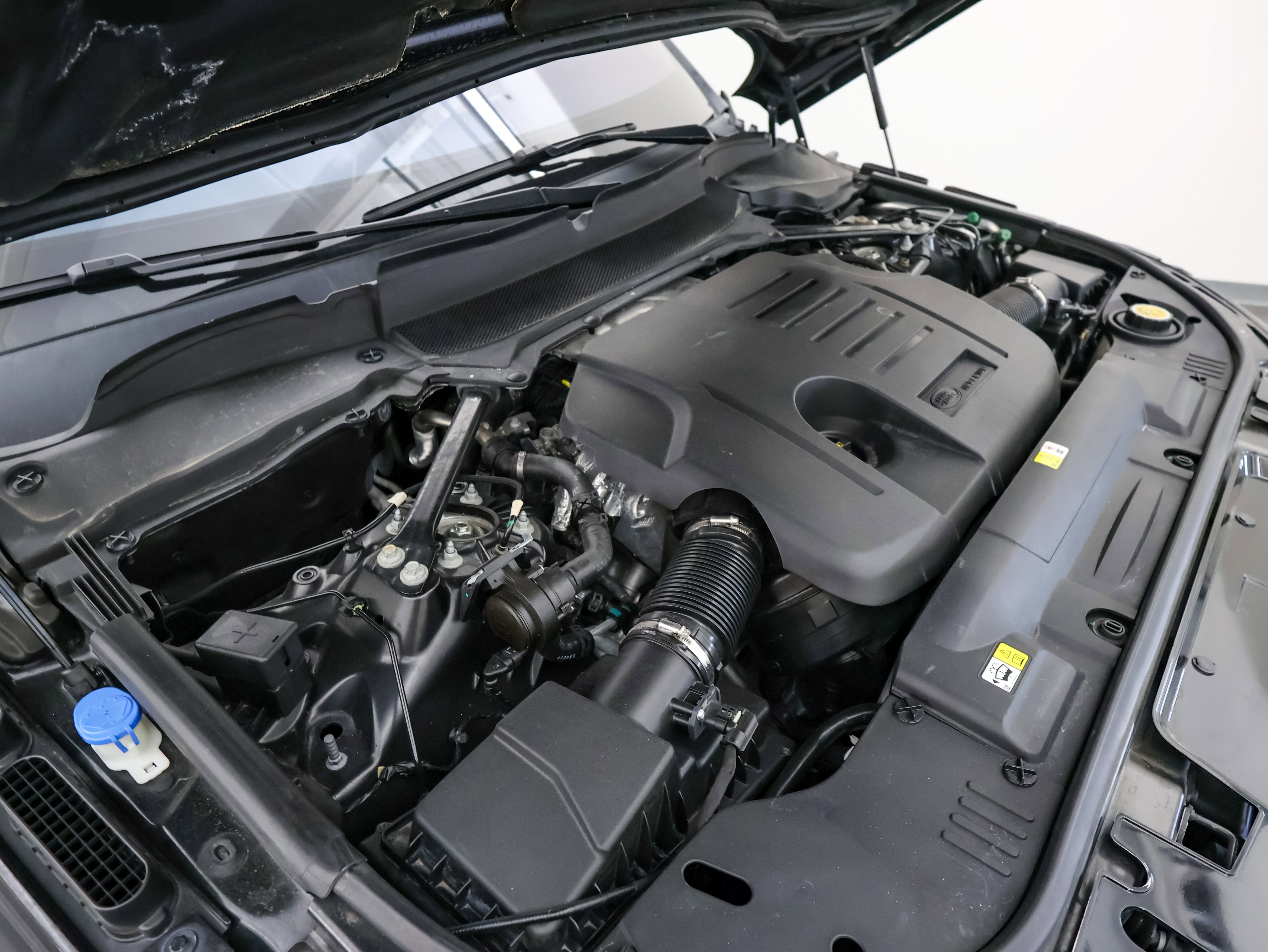 2020 Land Rover Range Rover Sport HSE