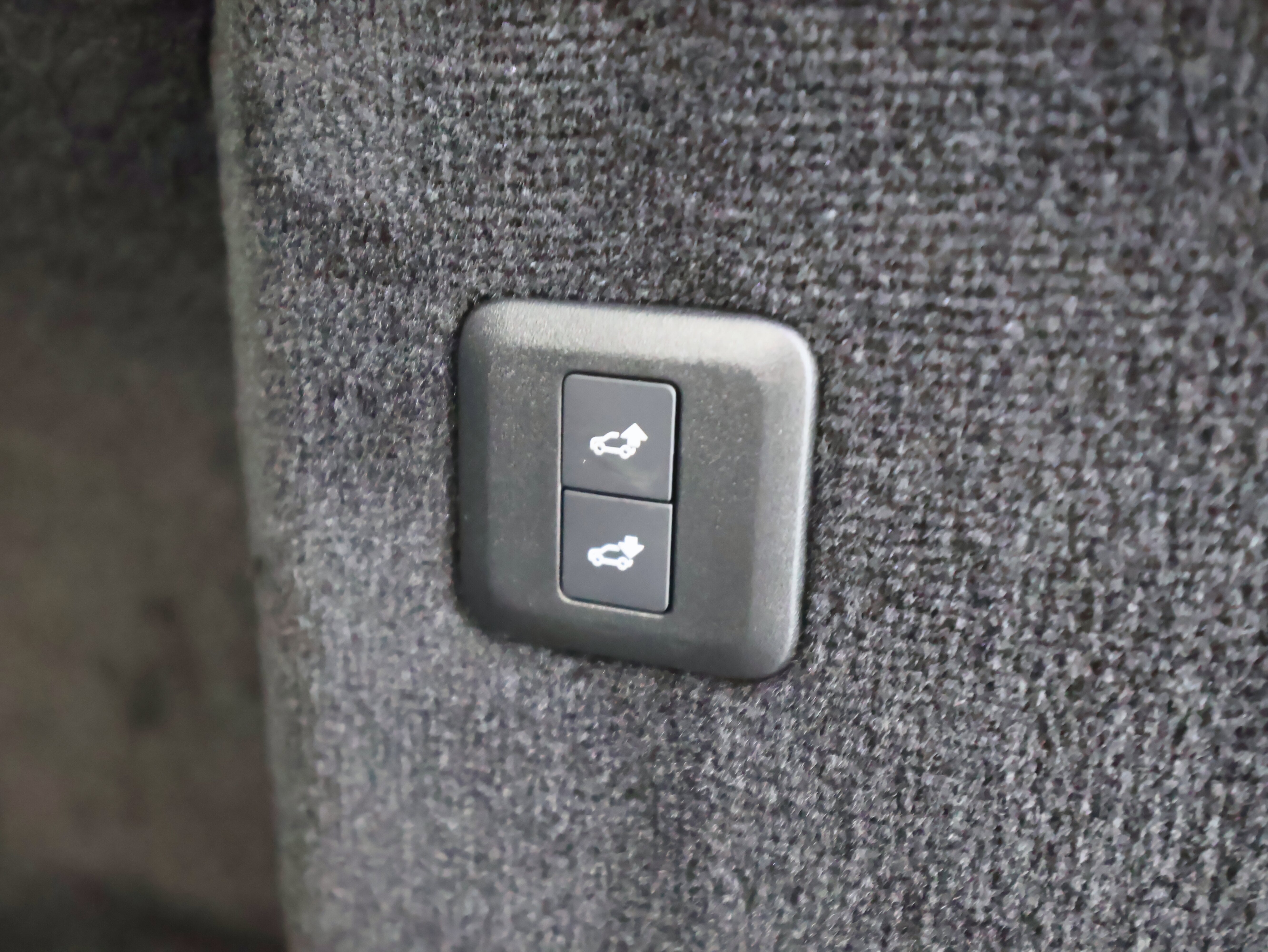 2020 Land Rover Range Rover Sport HST