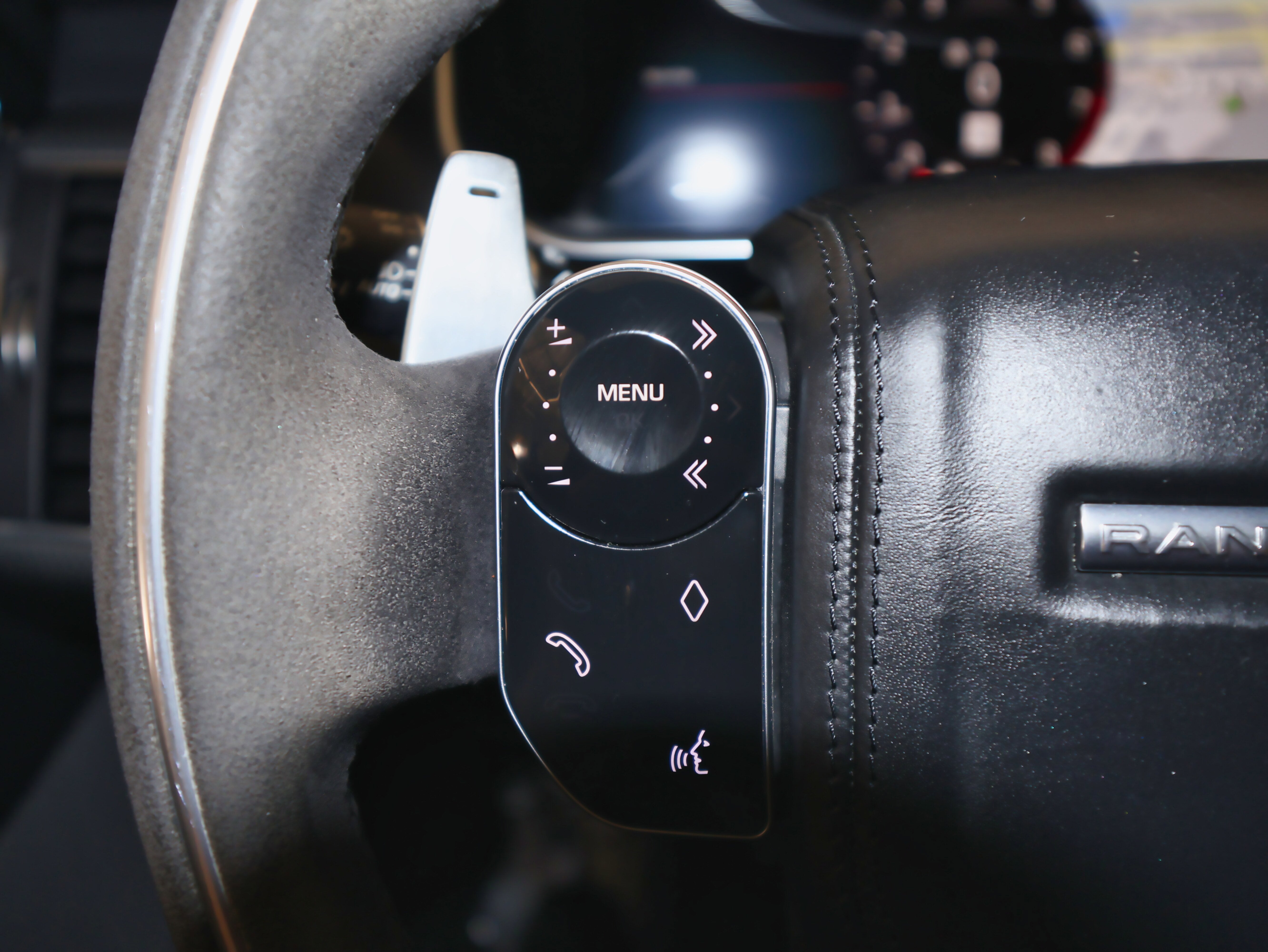 2020 Land Rover Range Rover Sport HST