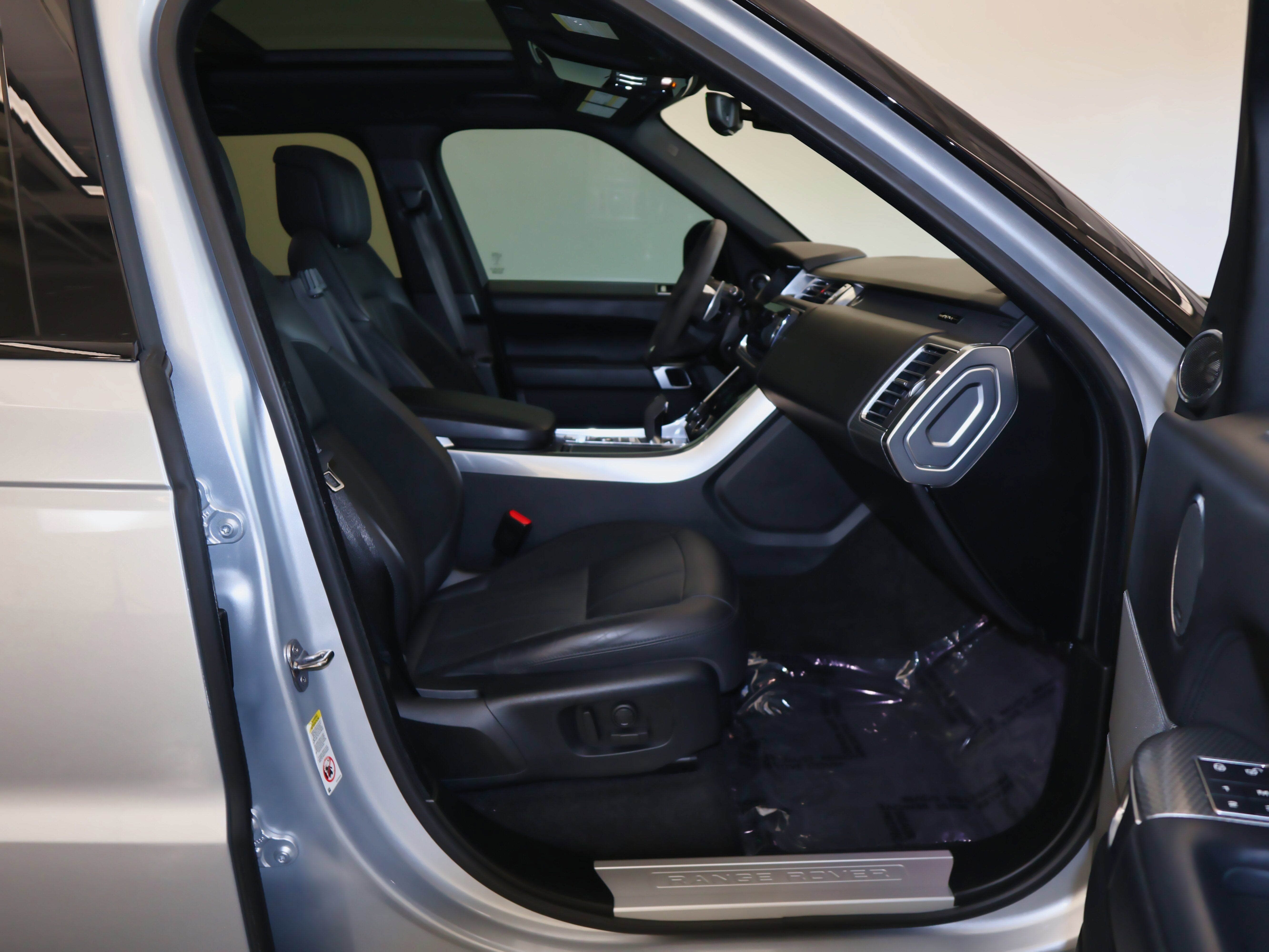 2020 Land Rover Range Rover Sport HST