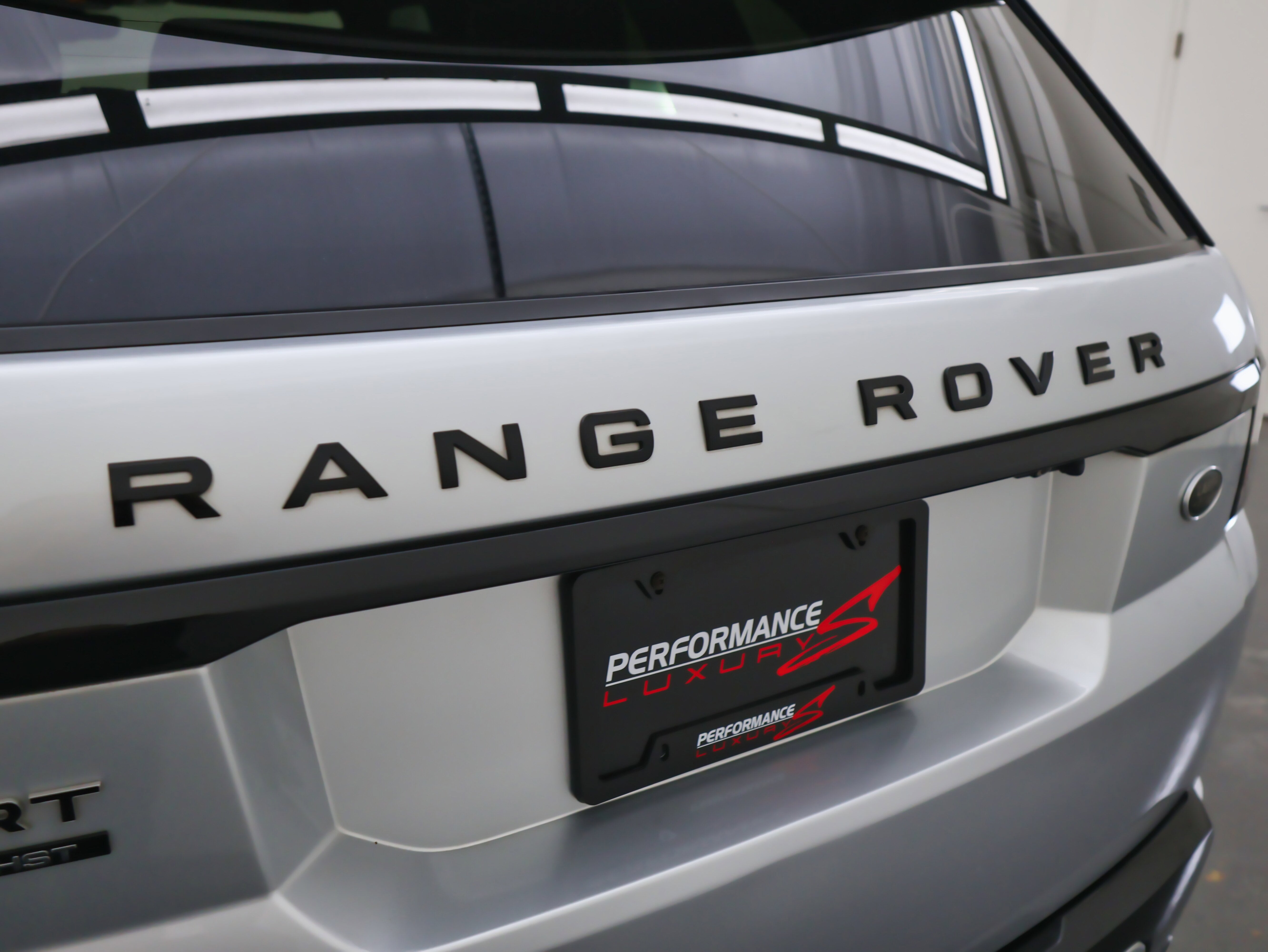 2020 Land Rover Range Rover Sport HST