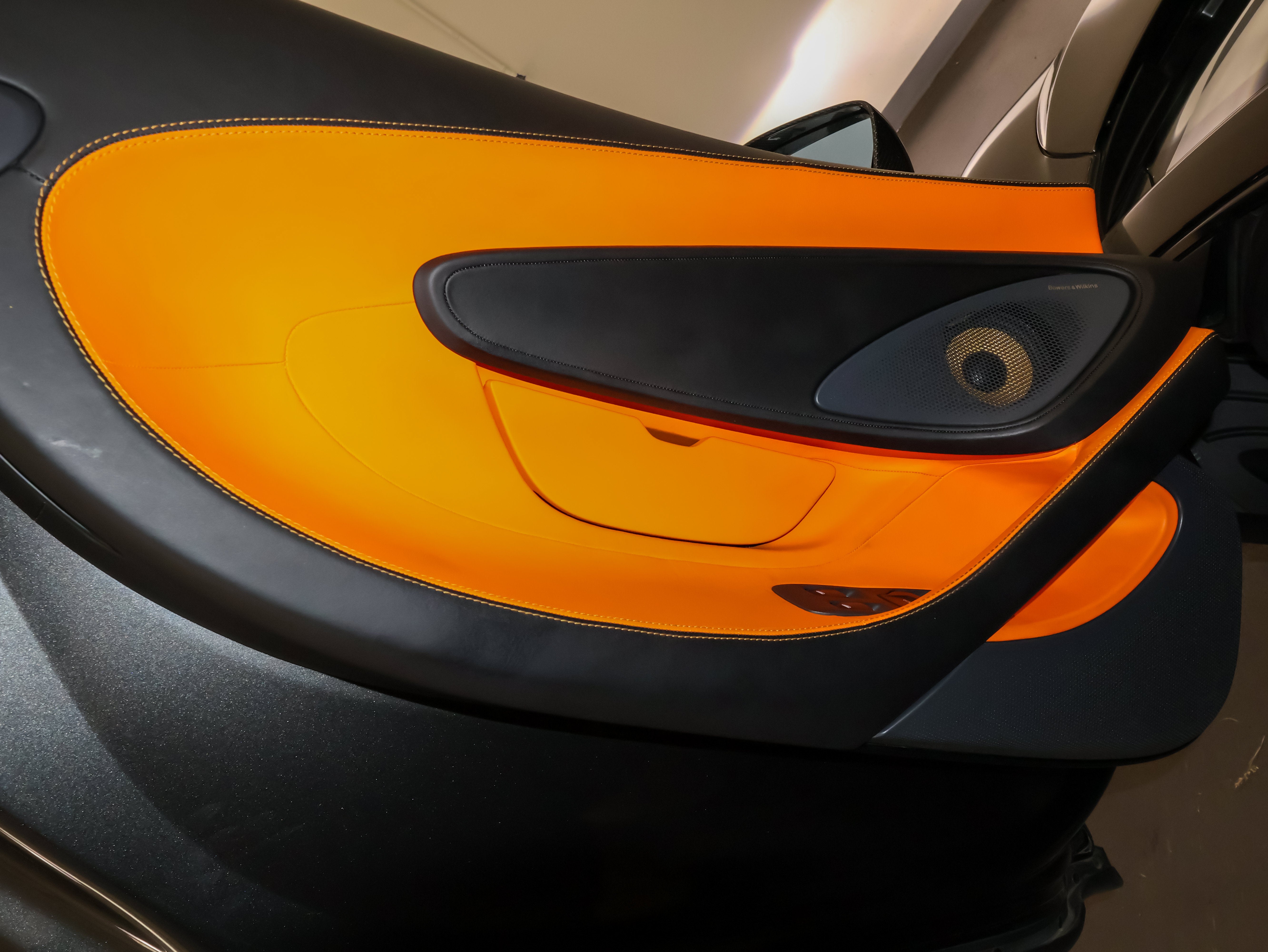 2016 McLaren 570S Base