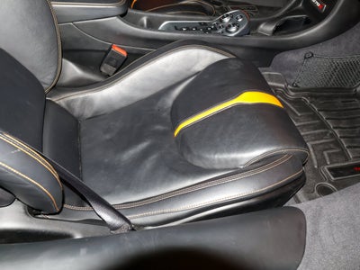 2016 McLaren 570S Base