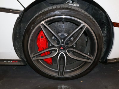 2018 McLaren 570GT Base