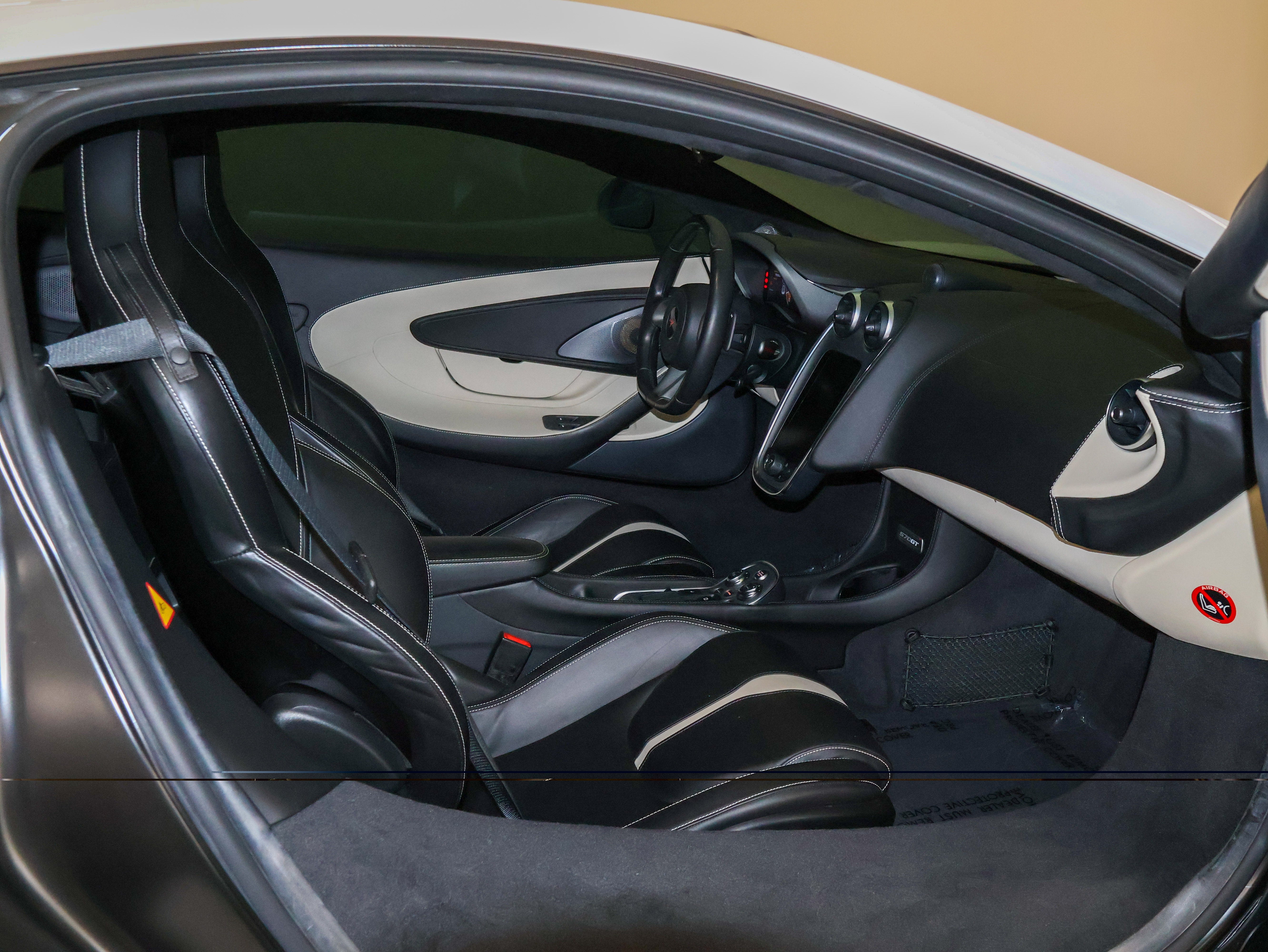 2018 McLaren 570GT Base