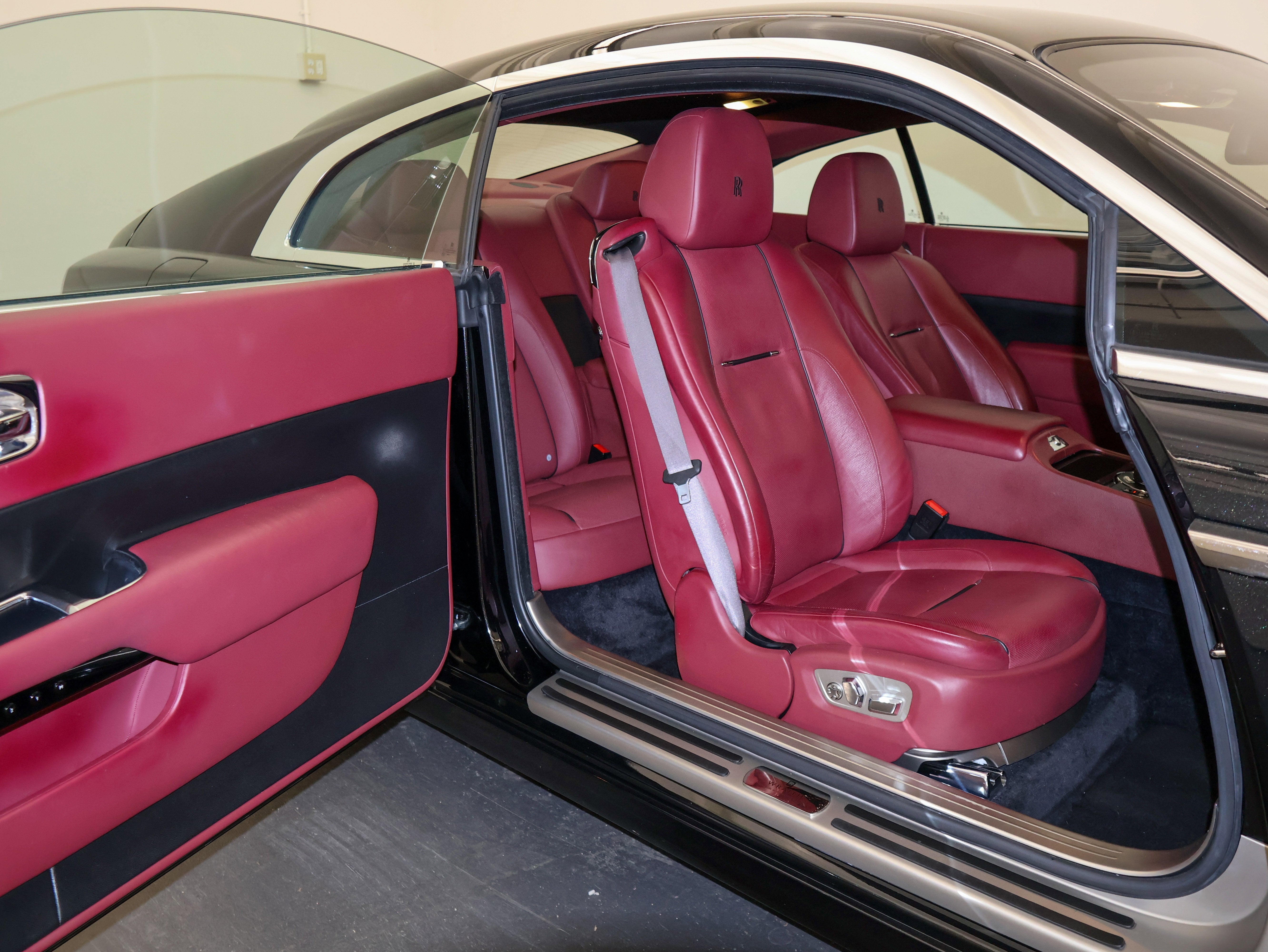 2015 Rolls-Royce Wraith Base