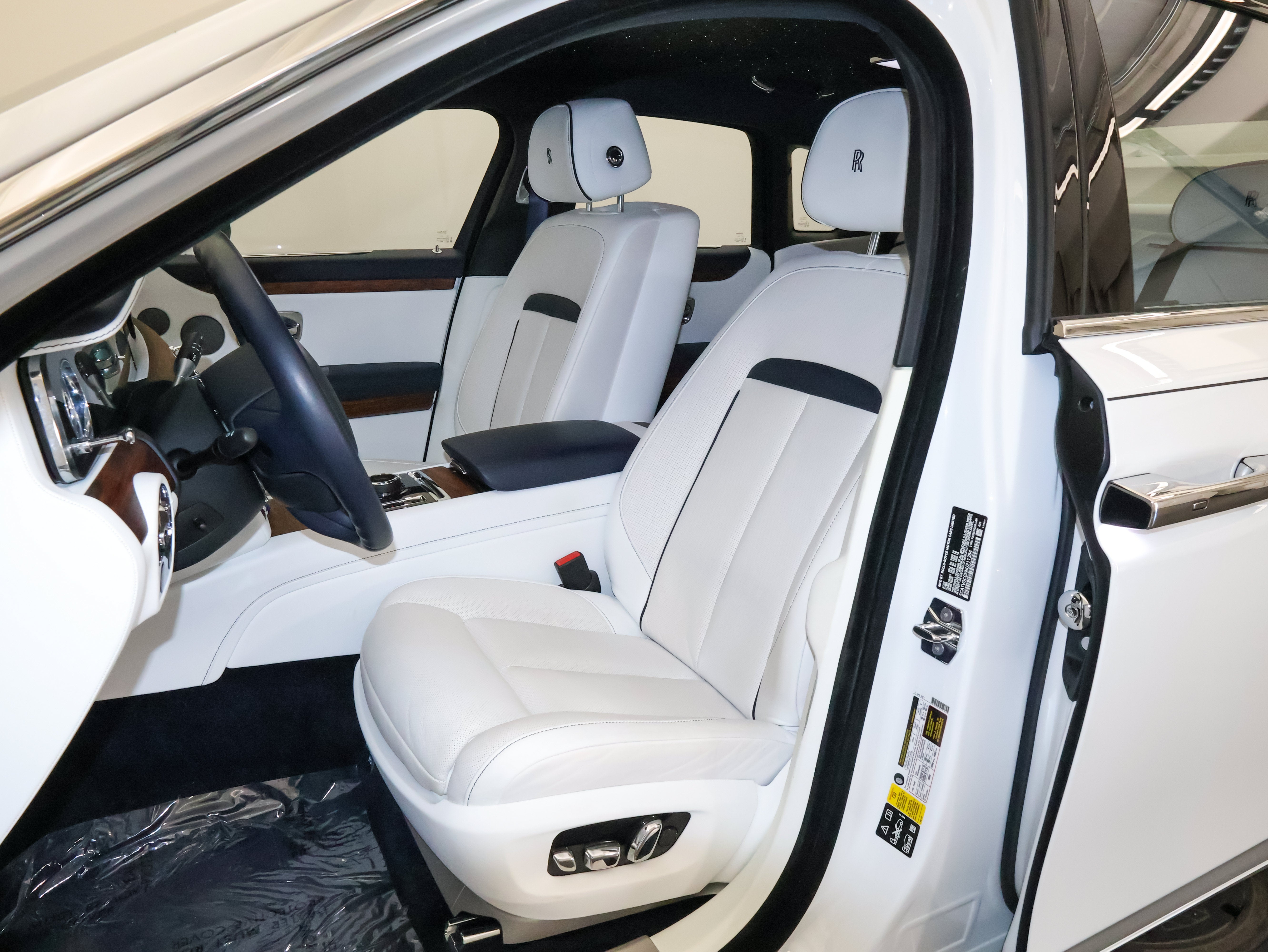 2022 Rolls-Royce Ghost Base