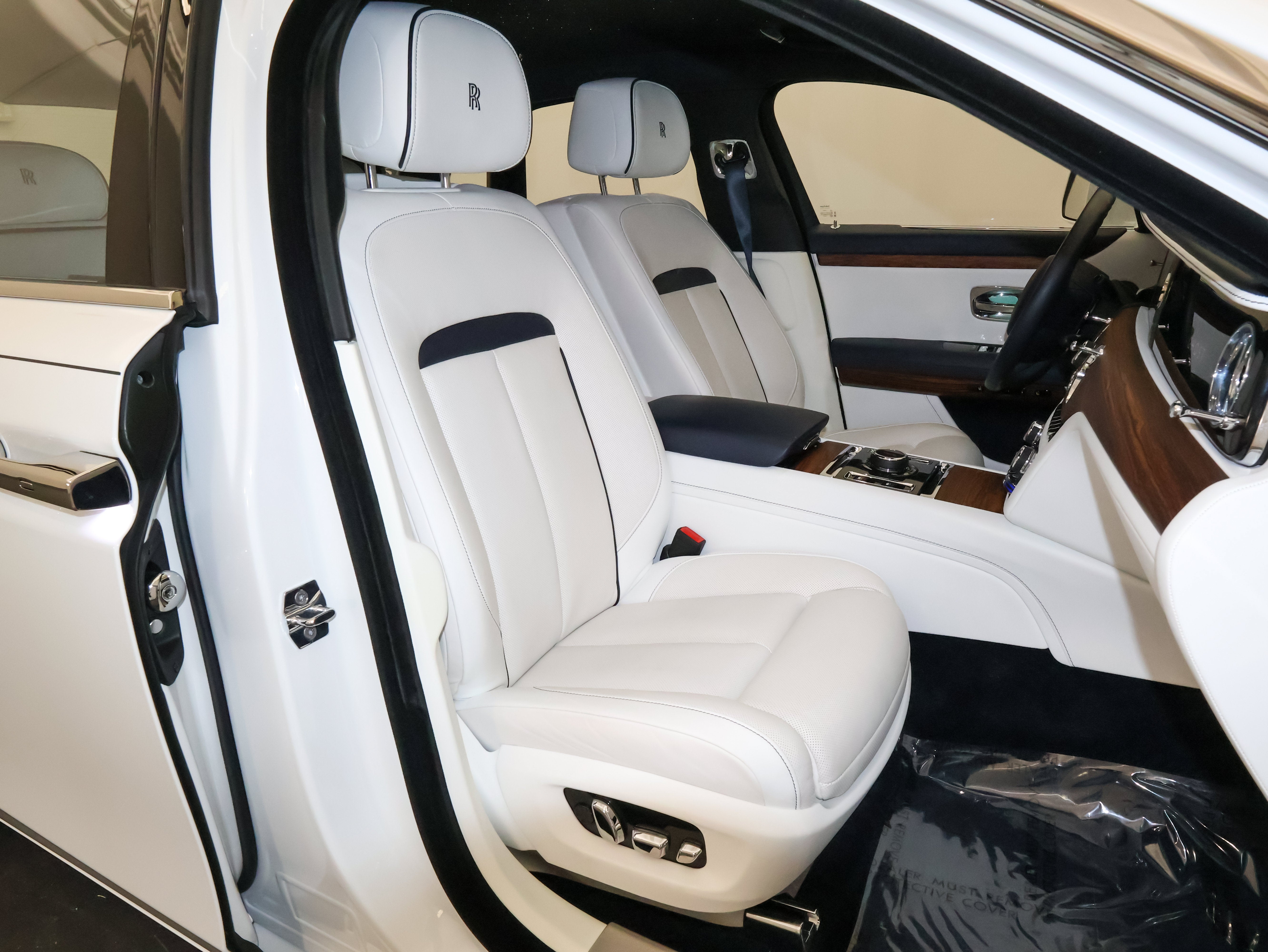 2022 Rolls-Royce Ghost Base