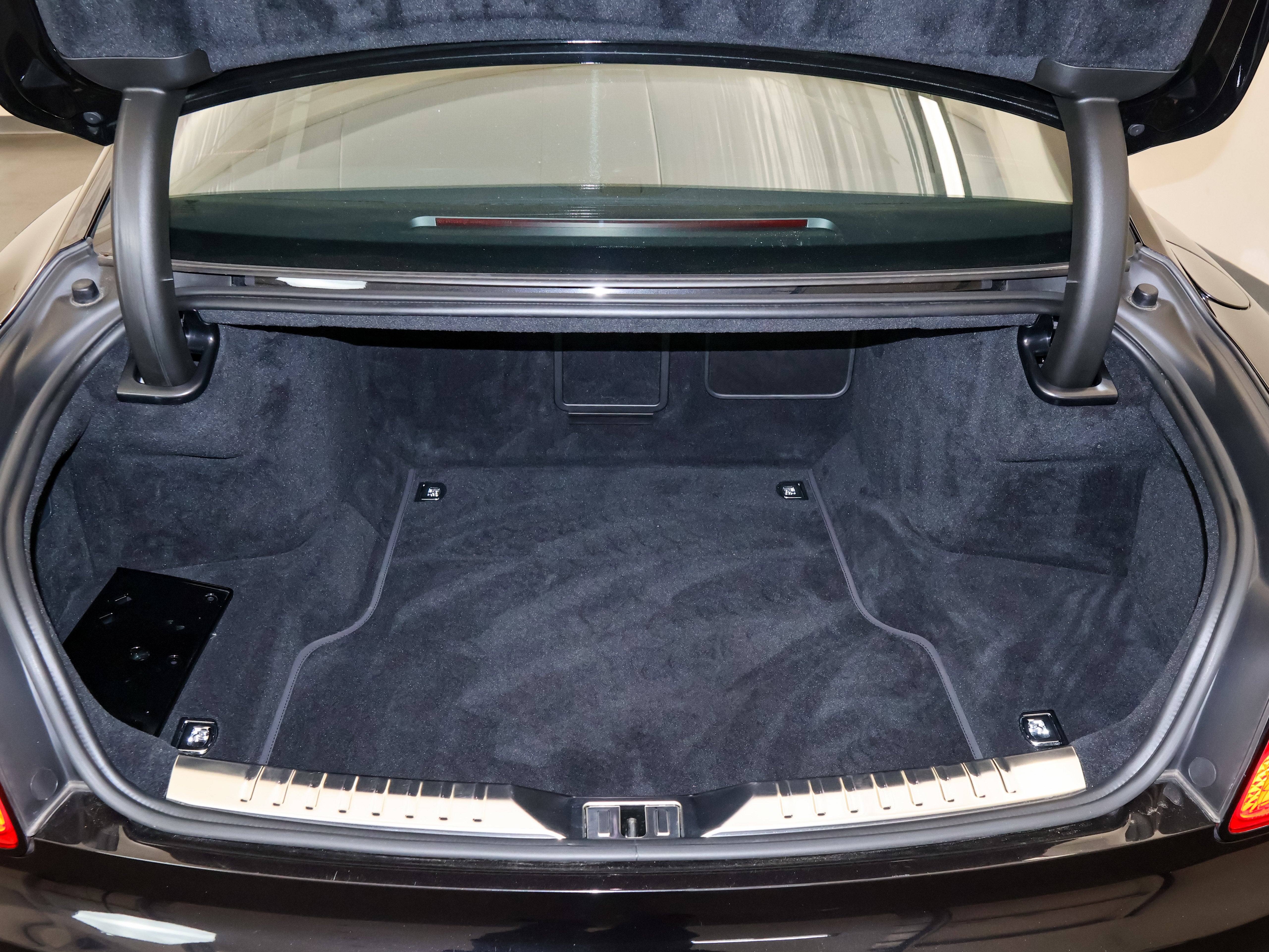 2022 Bentley Flying Spur V8