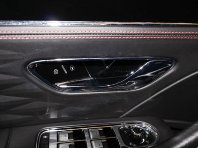 2022 Bentley Flying Spur V8