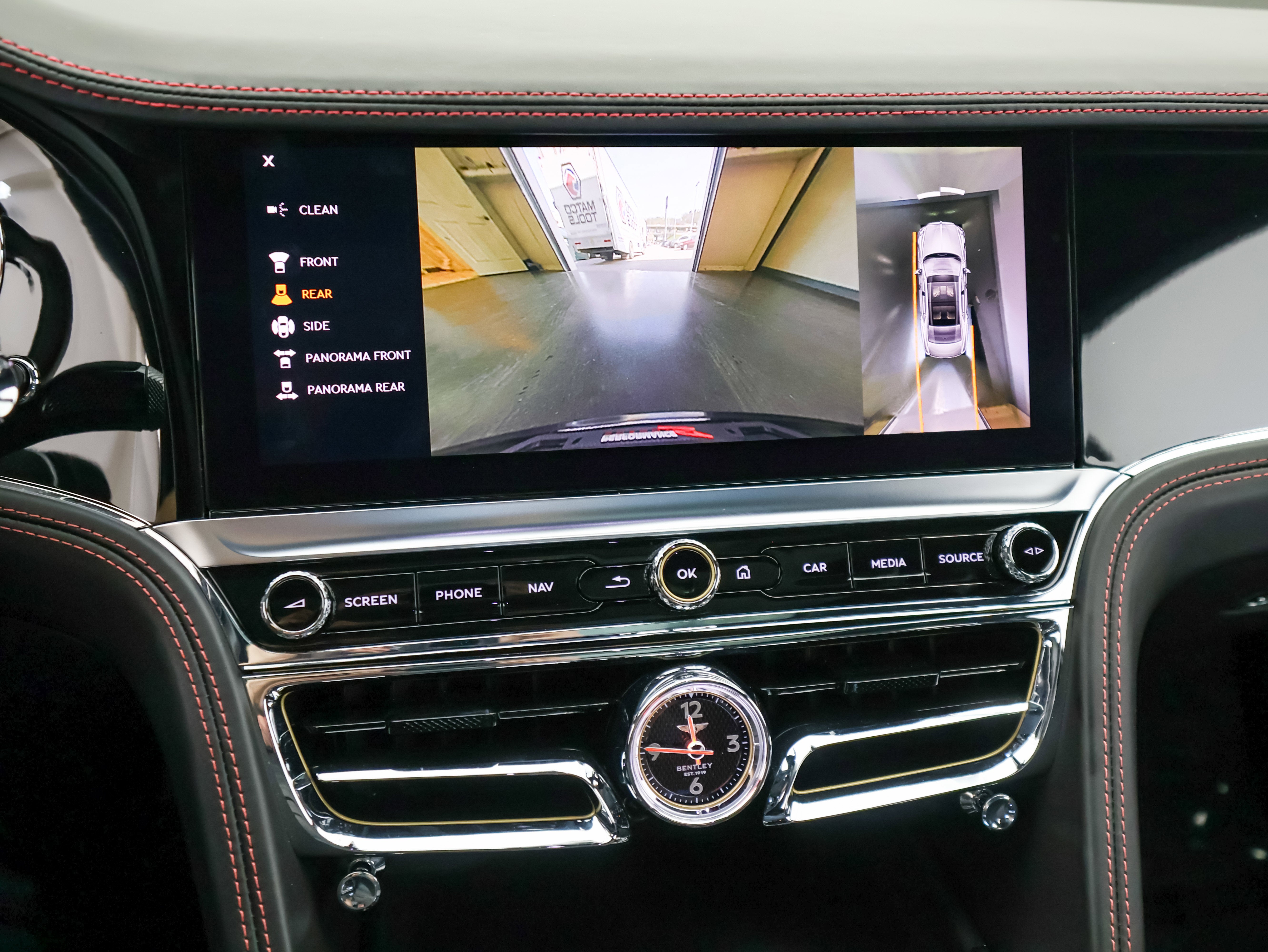 2022 Bentley Flying Spur V8