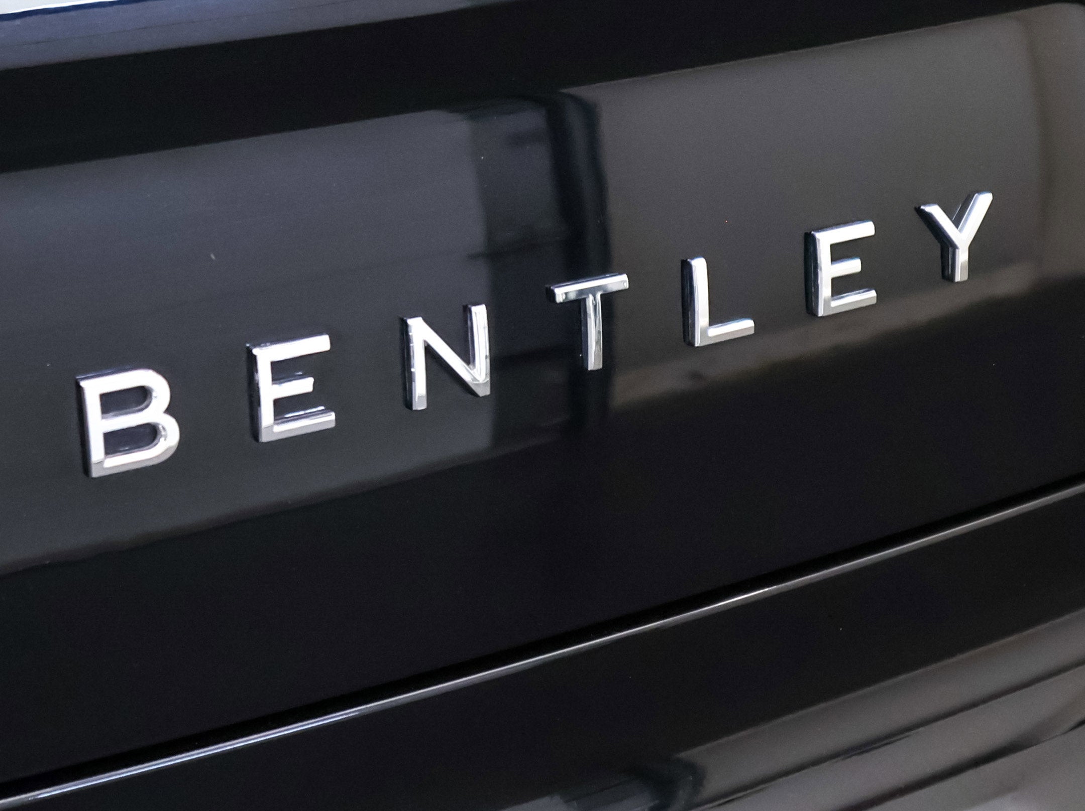 2022 Bentley Flying Spur V8