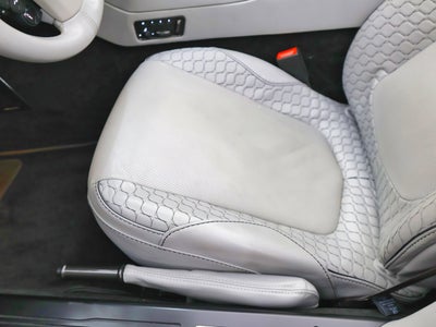 2014 Aston Martin Vanquish Volante