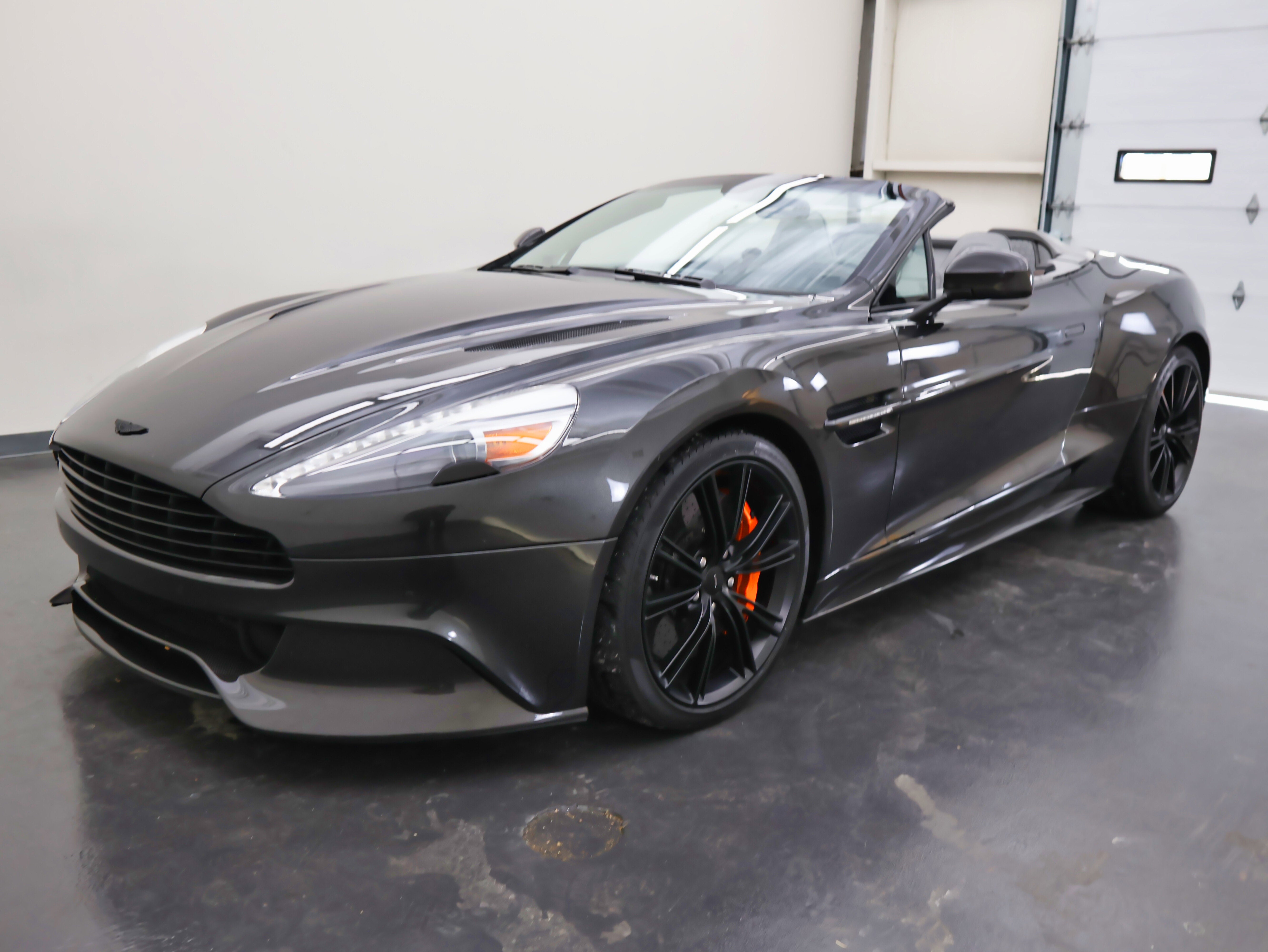 2014 Aston Martin Vanquish Volante