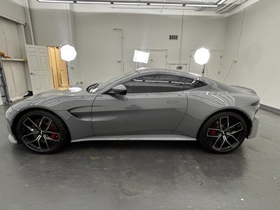 2021 Aston Martin Vantage Base