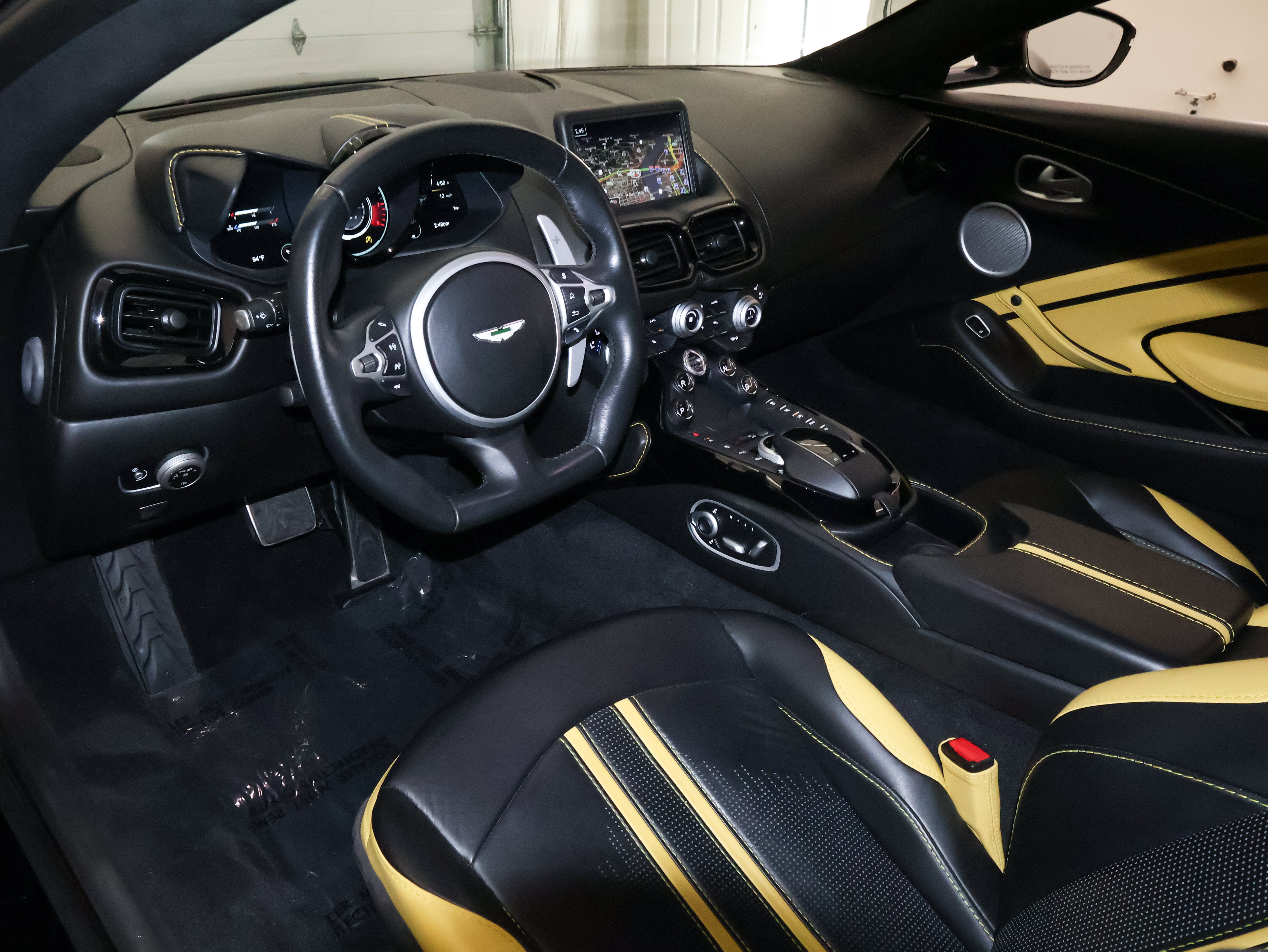 2019 Aston Martin Vantage Base