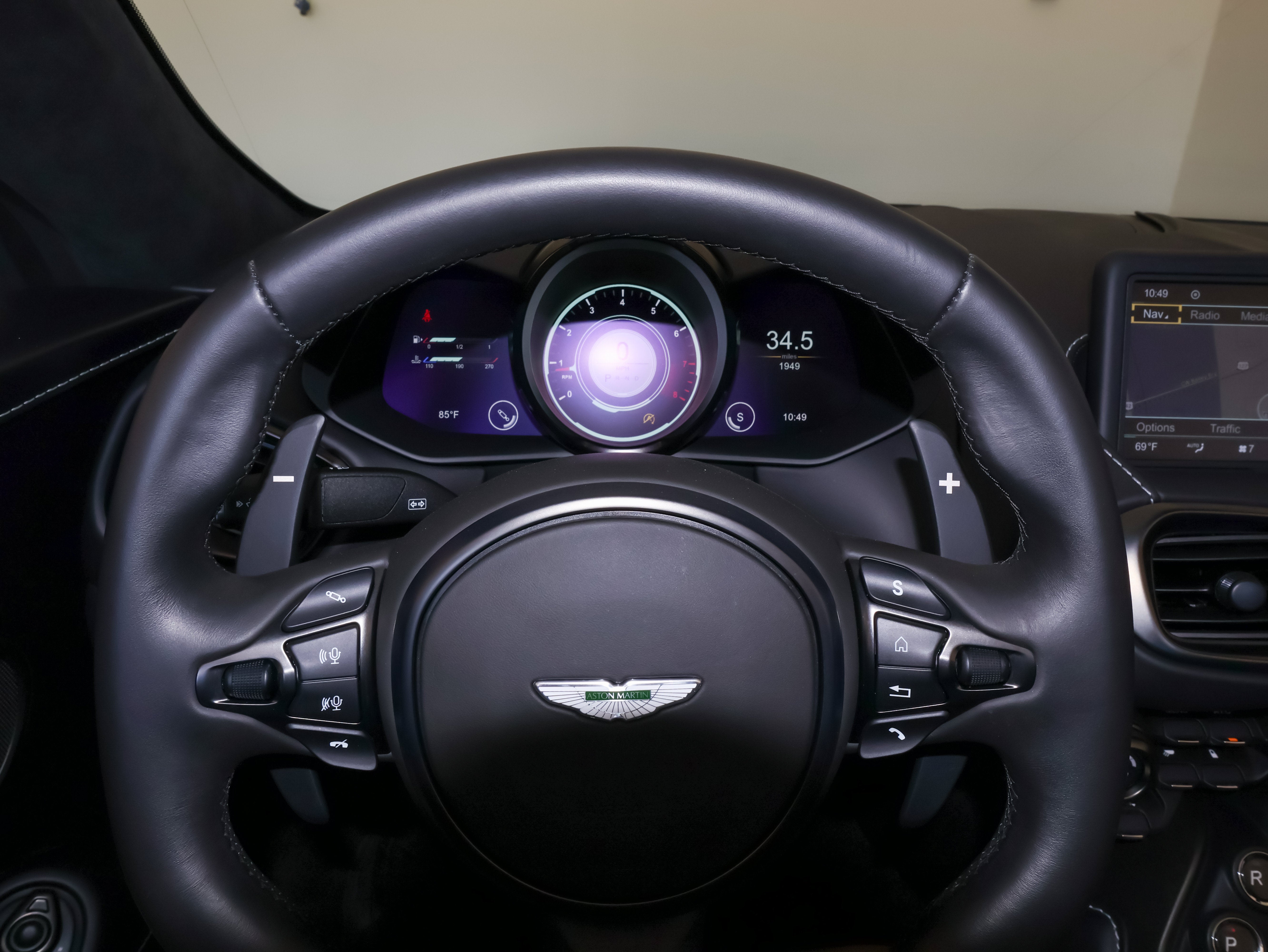 2023 Aston Martin Vantage Roadster